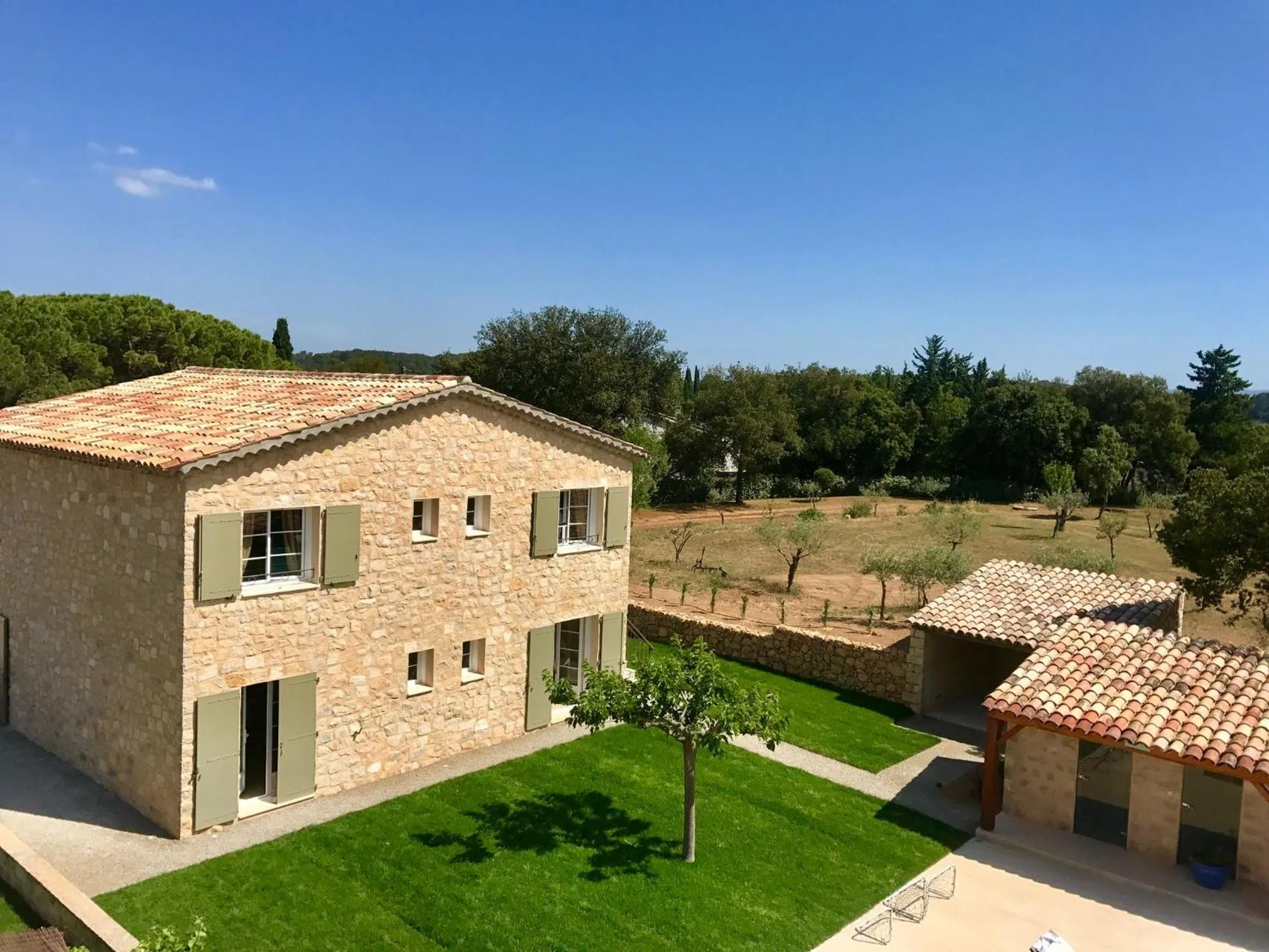 Garden view in Domaine De La Chapelle