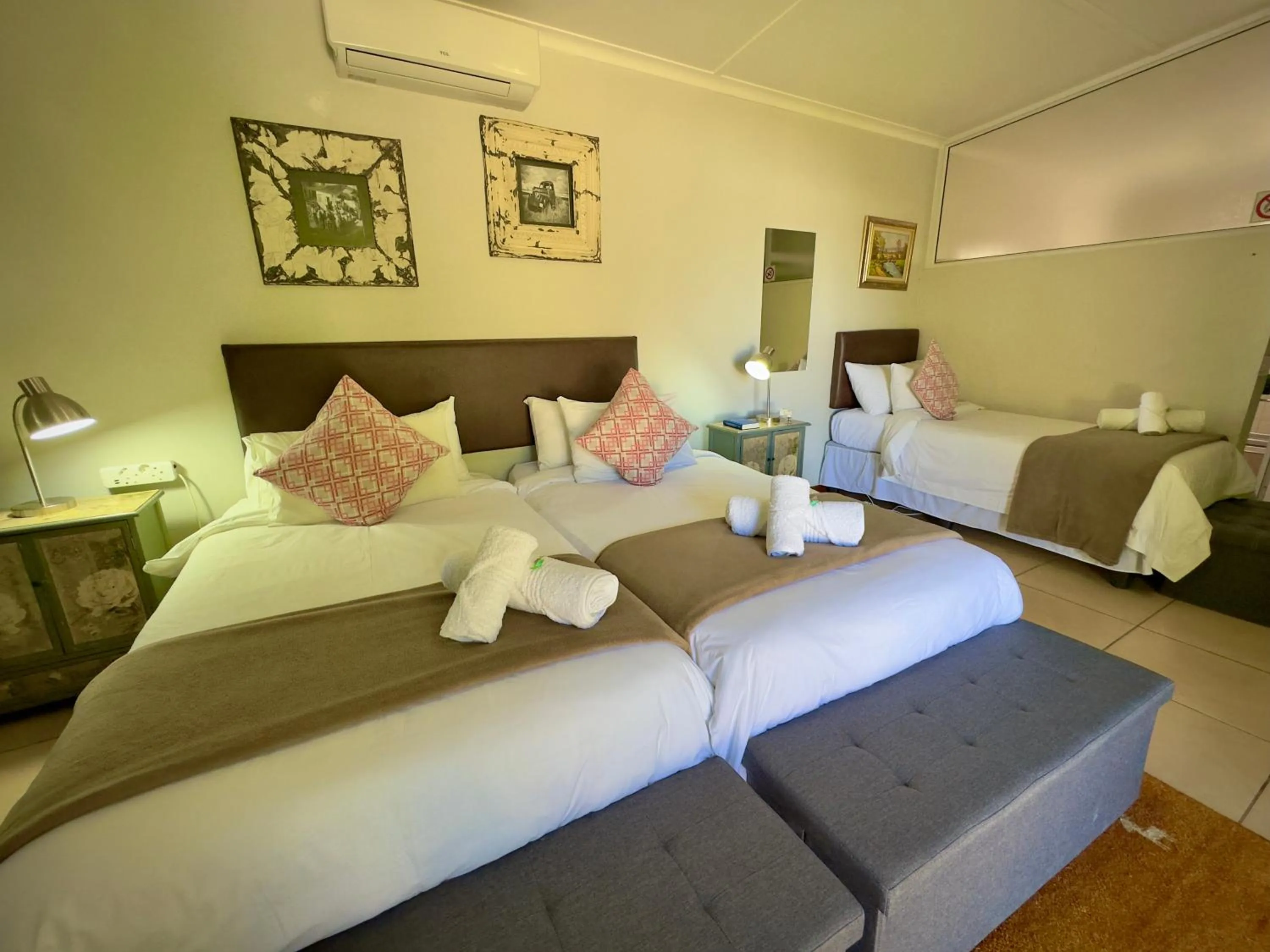 Bed in Kliprand Guest House