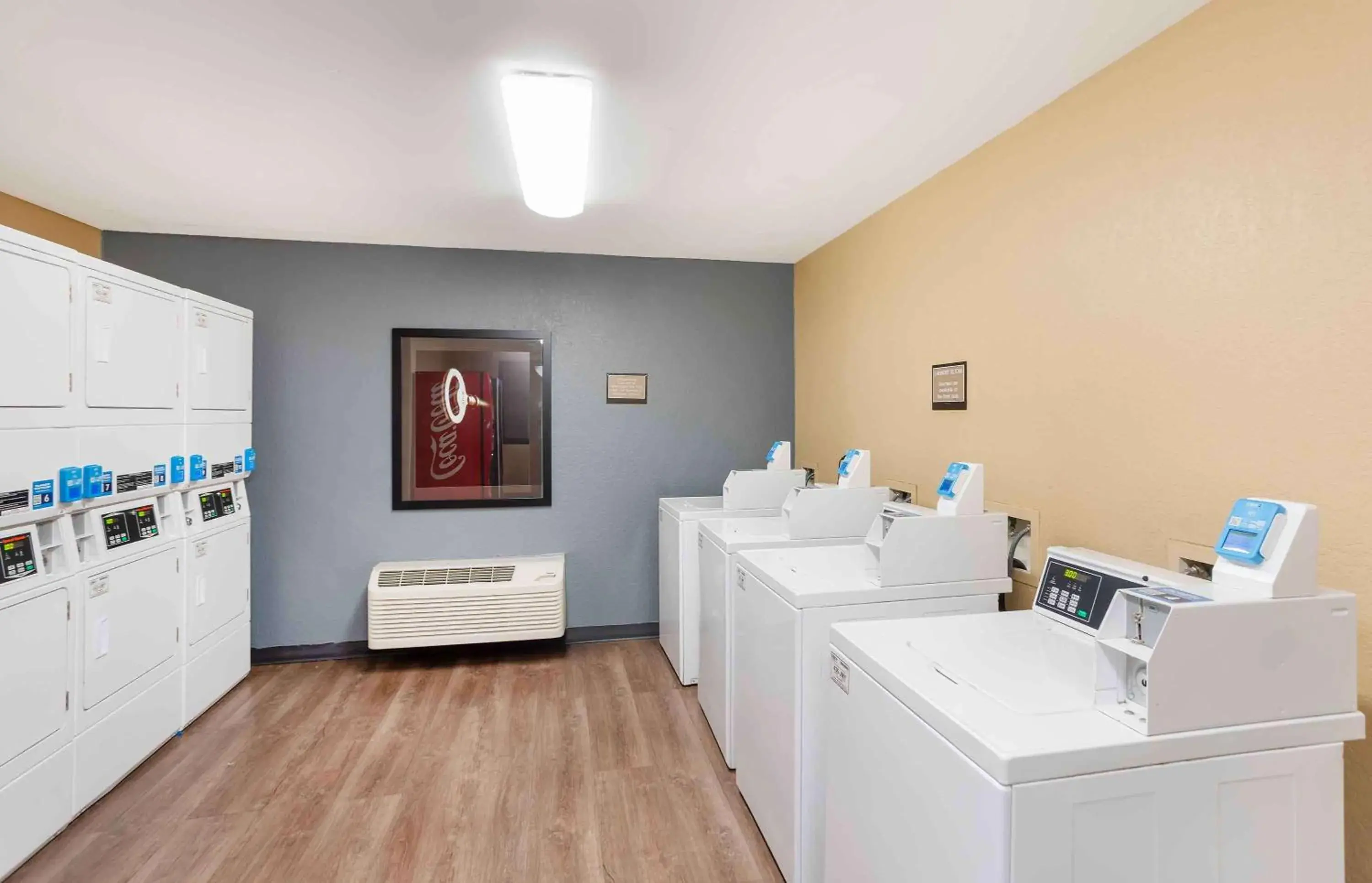 Property building in Extended Stay America Suites - Philadelphia - Bensalem Property building in Extended Stay America Suites - Philadelphia - Bensalem