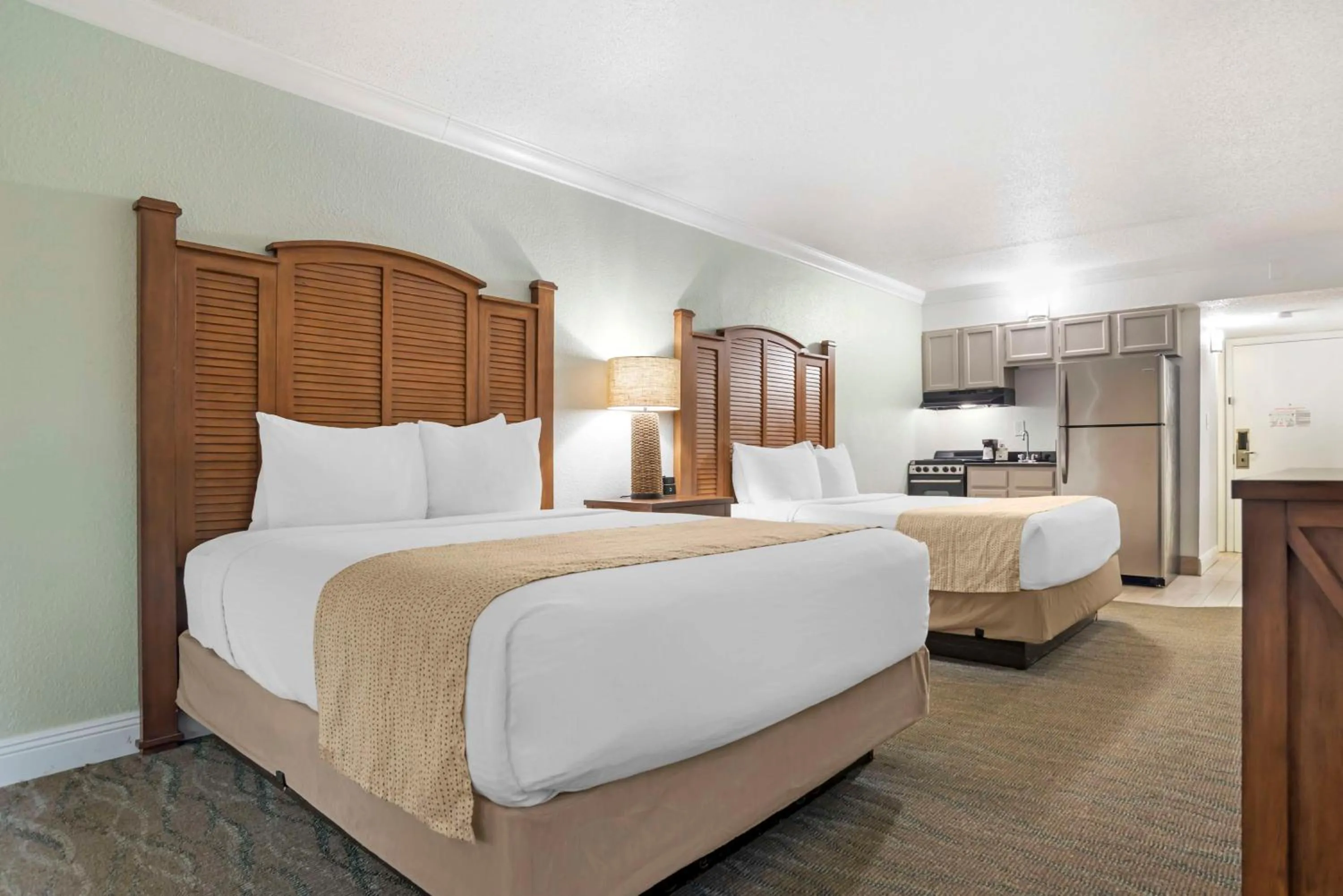 Bedroom, Bed in Best Western on the Beach