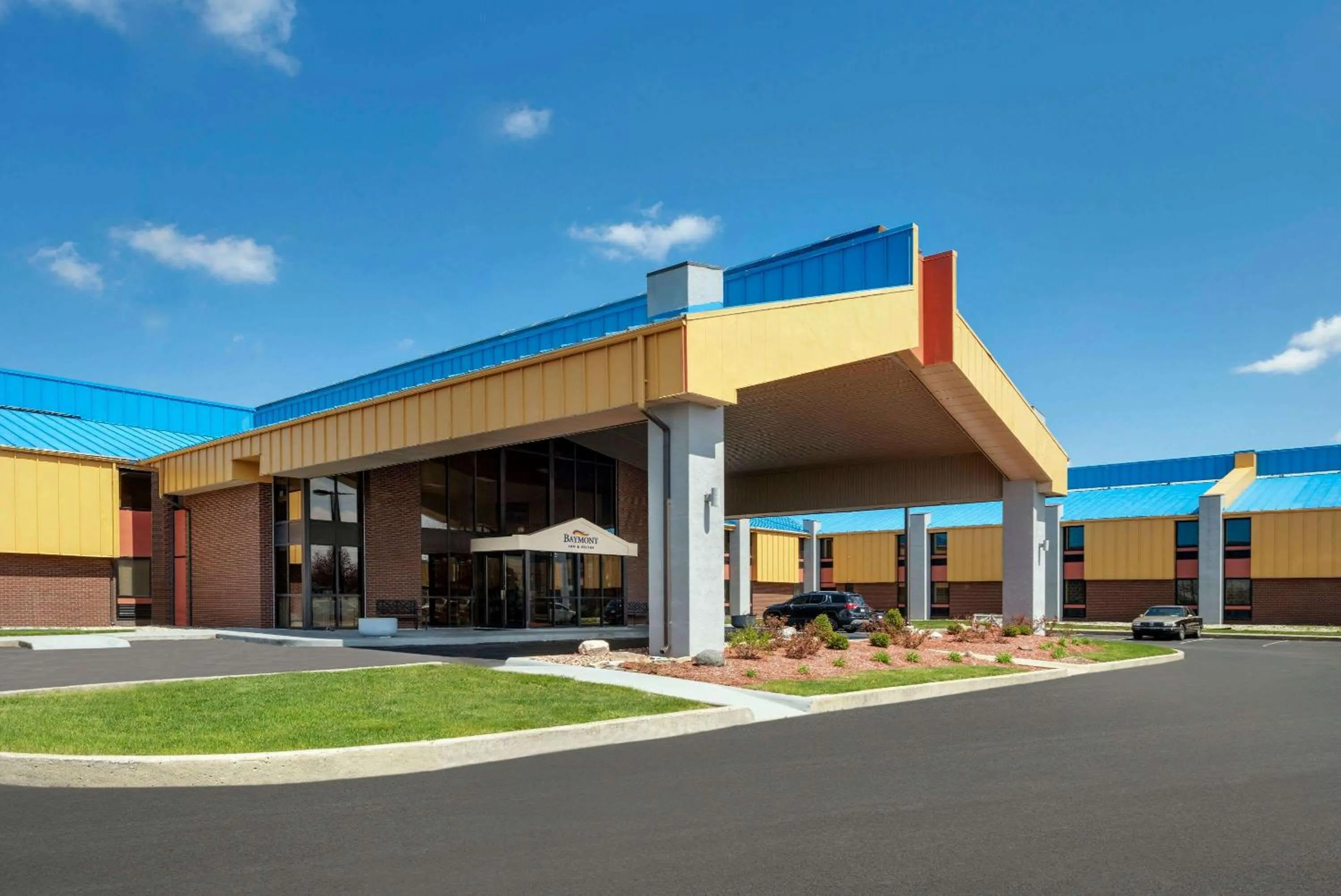 Property Building in Baymont by Wyndham Muncie Near Ball State University