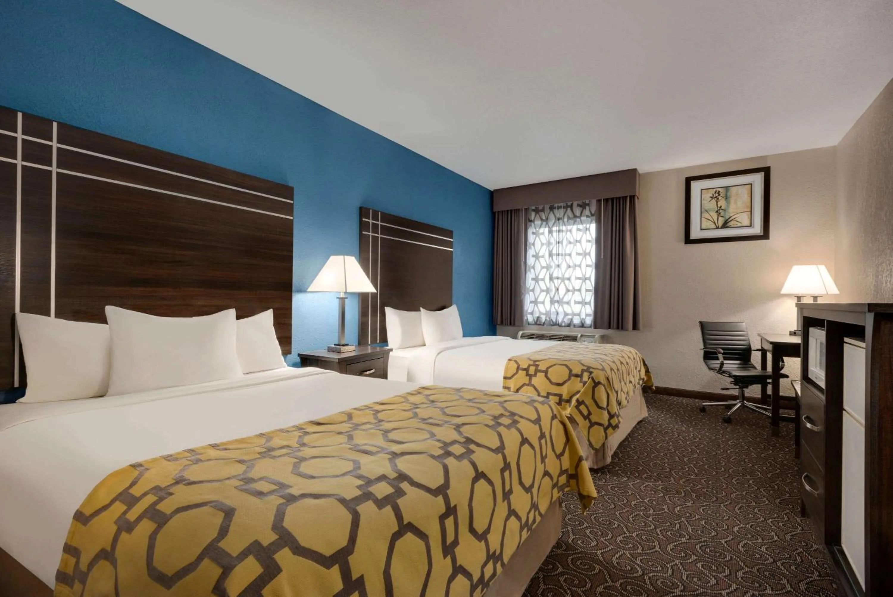 Photo of the whole room, Bed in Baymont by Wyndham Muncie Near Ball State University