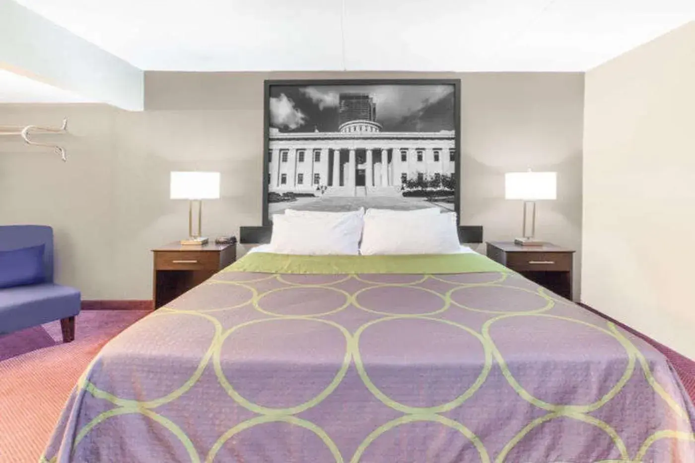 King Room -Non-Smoking in Super 8 by Wyndham Millbury/Toledo King Room -Non-Smoking in Super 8 by Wyndham Millbury/Toledo