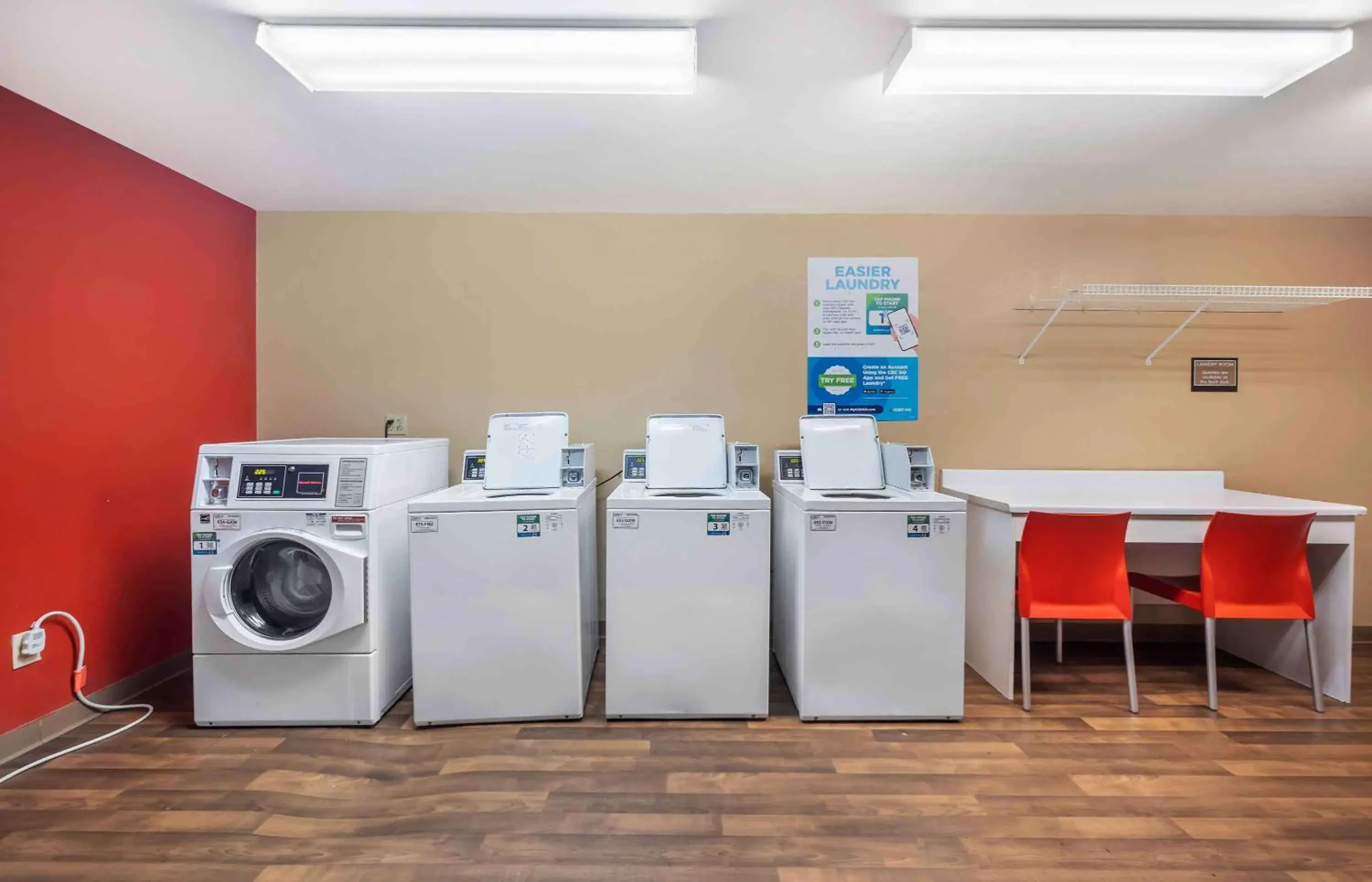 Property building in Extended Stay America Suites - Oklahoma City - Airport Property building in Extended Stay America Suites - Oklahoma City - Airport