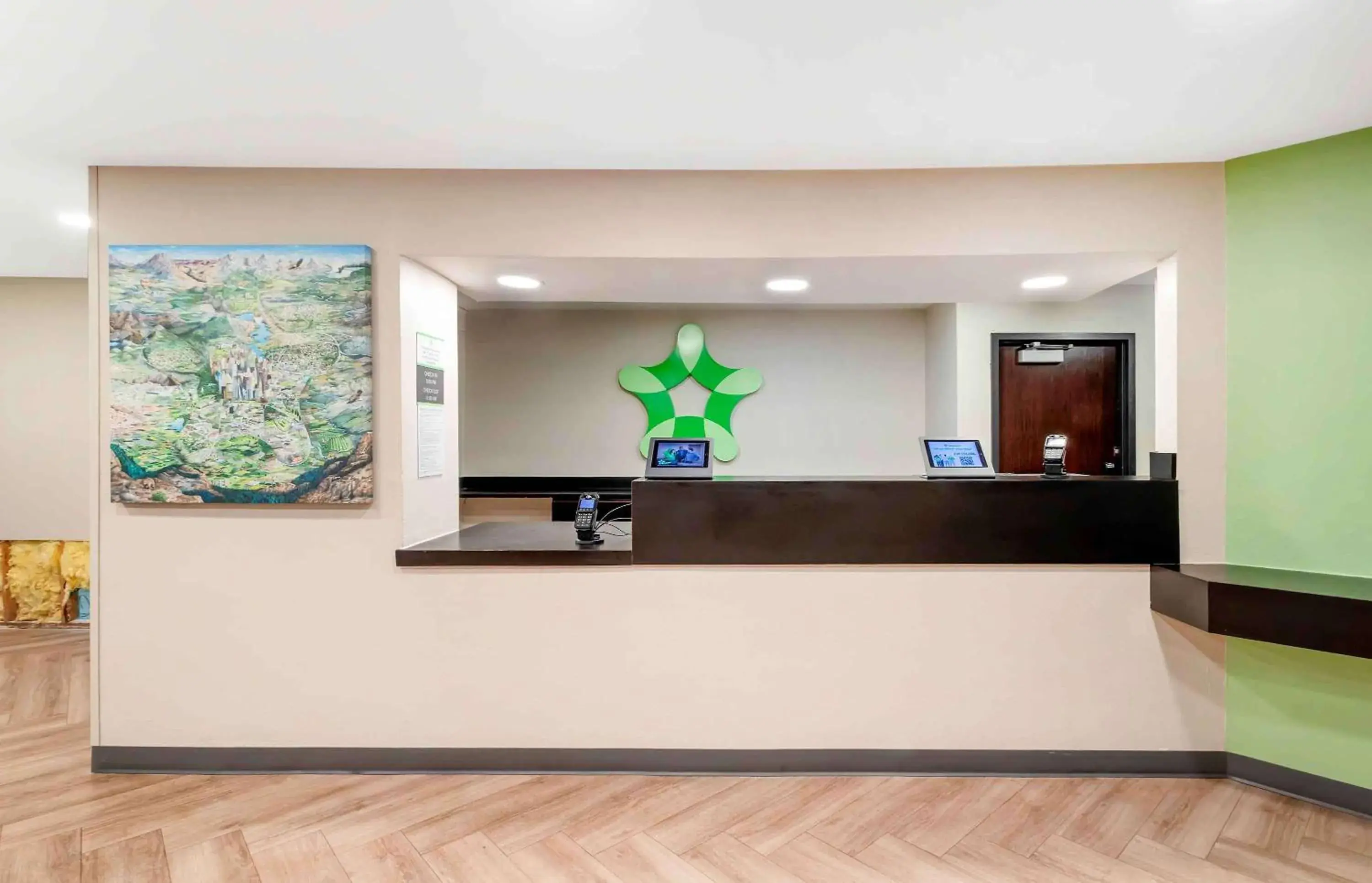 Lobby or reception in Extended Stay America Suites - Asheville - Tunnel Rd Lobby or reception in Extended Stay America Suites - Asheville - Tunnel Rd