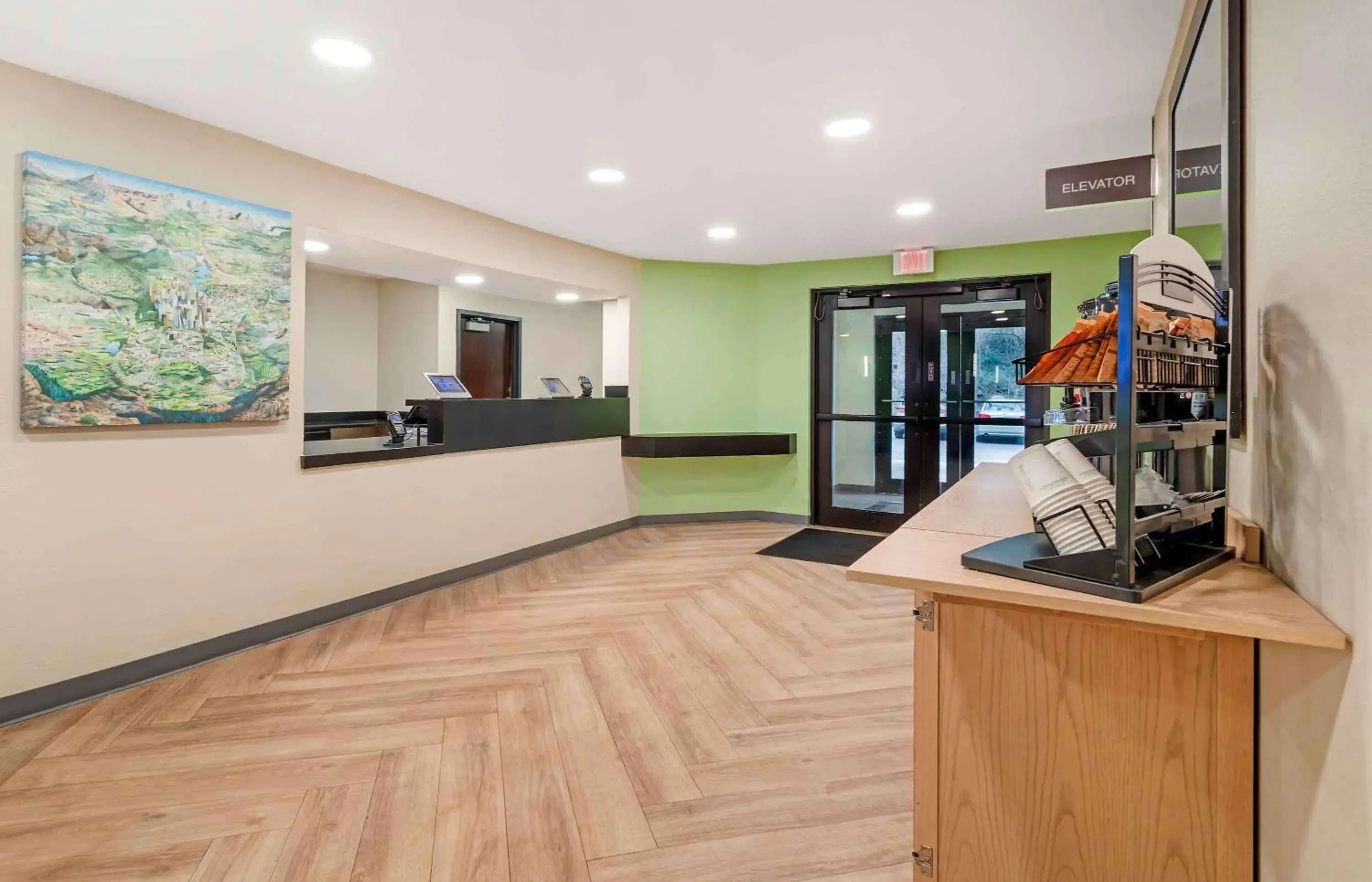 Lobby or reception in Extended Stay America Suites - Asheville - Tunnel Rd Lobby or reception in Extended Stay America Suites - Asheville - Tunnel Rd