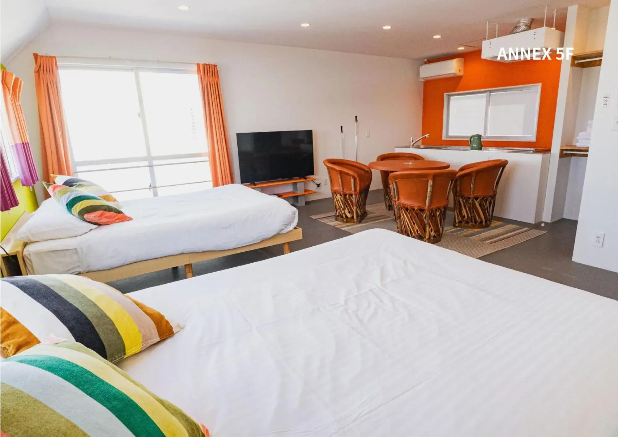 Bed in Breaky Hotel Bed in Breaky Hotel