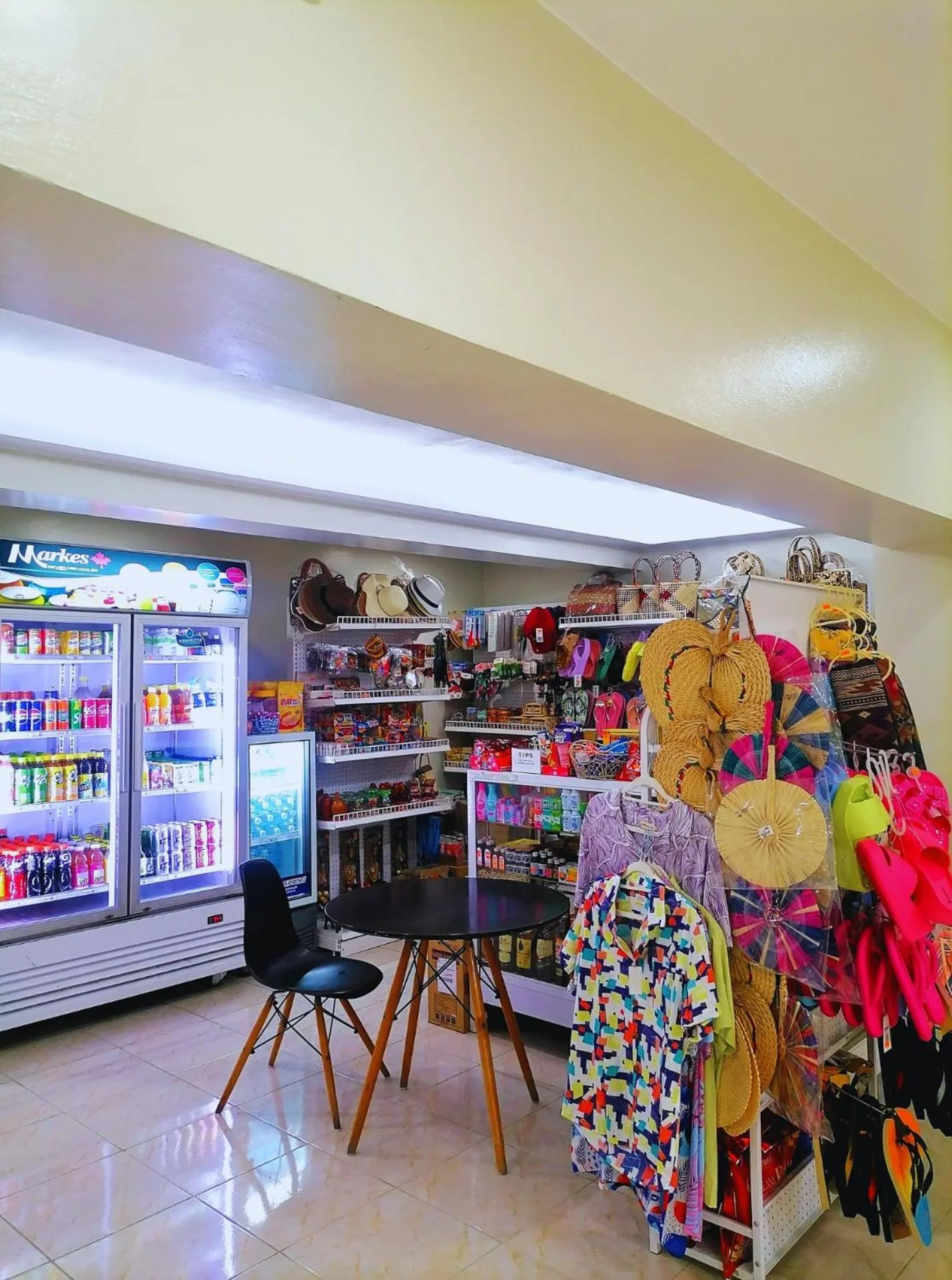 Food and drinks in Airport Poddotel Inc.