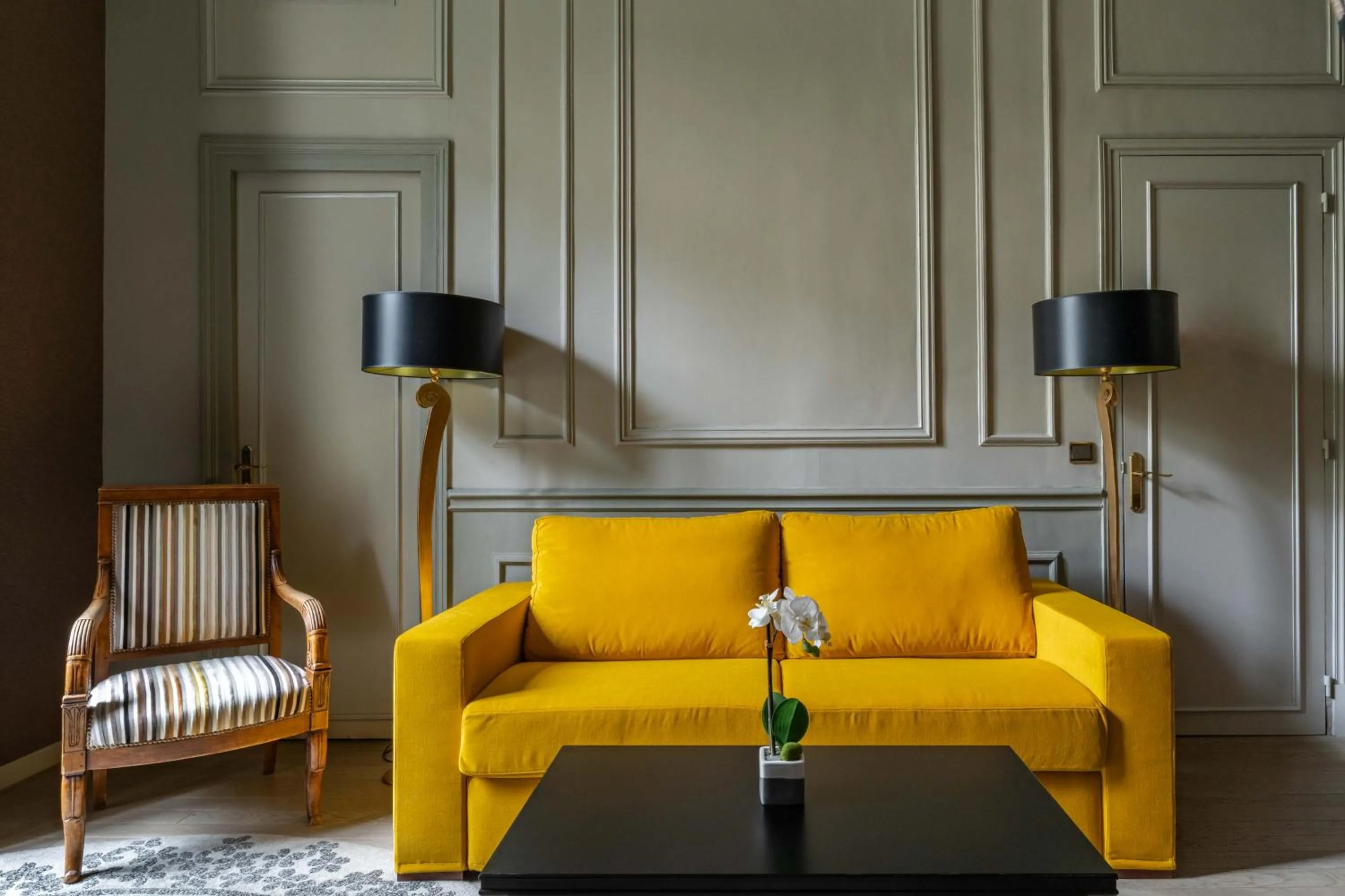 Bedroom in Hôtel Regent's Garden - Astotel