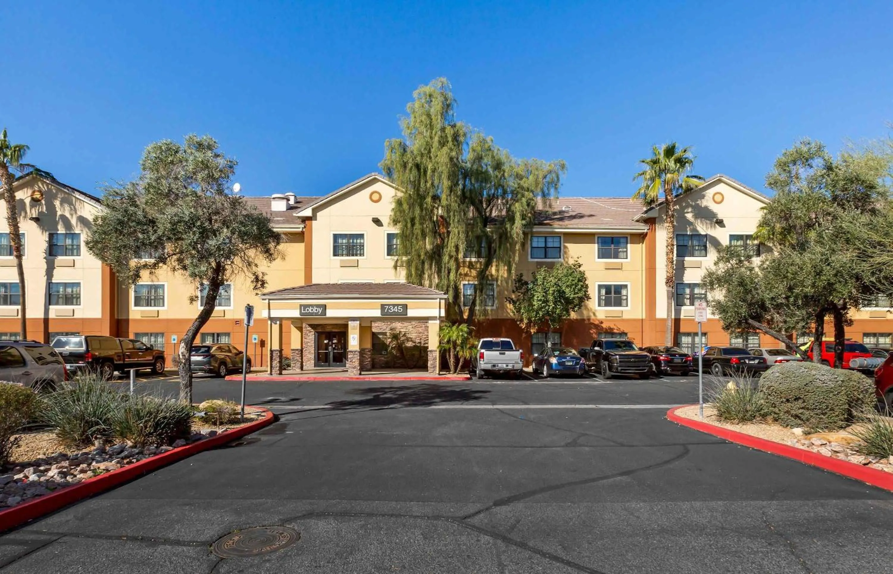 Property building in Extended Stay America Suites - Phoenix - Peoria