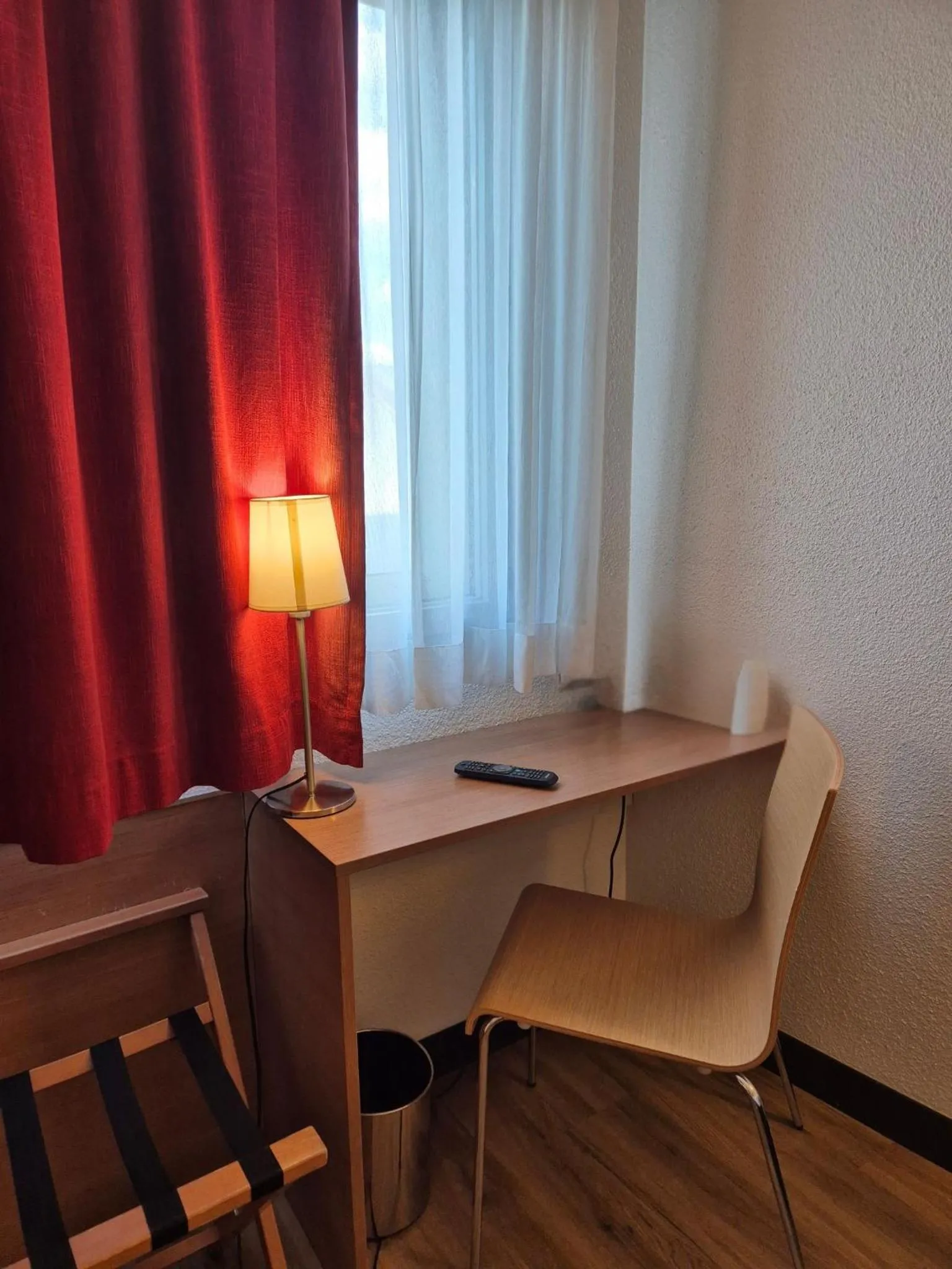 Bedroom in CAMPANILE PARIS 12 - Bercy Village