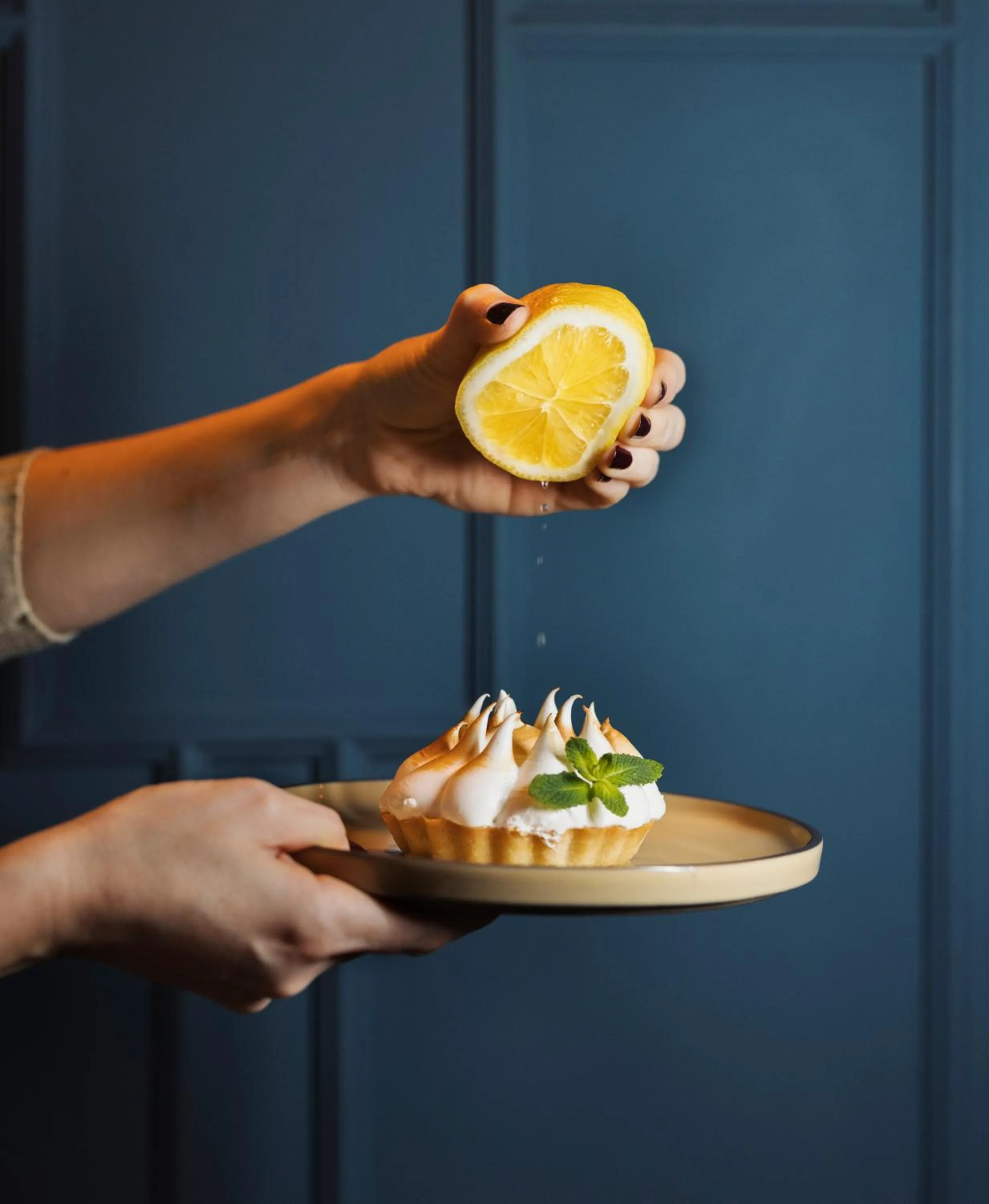 Food and drinks in Room Mate Helen Berger Boutique