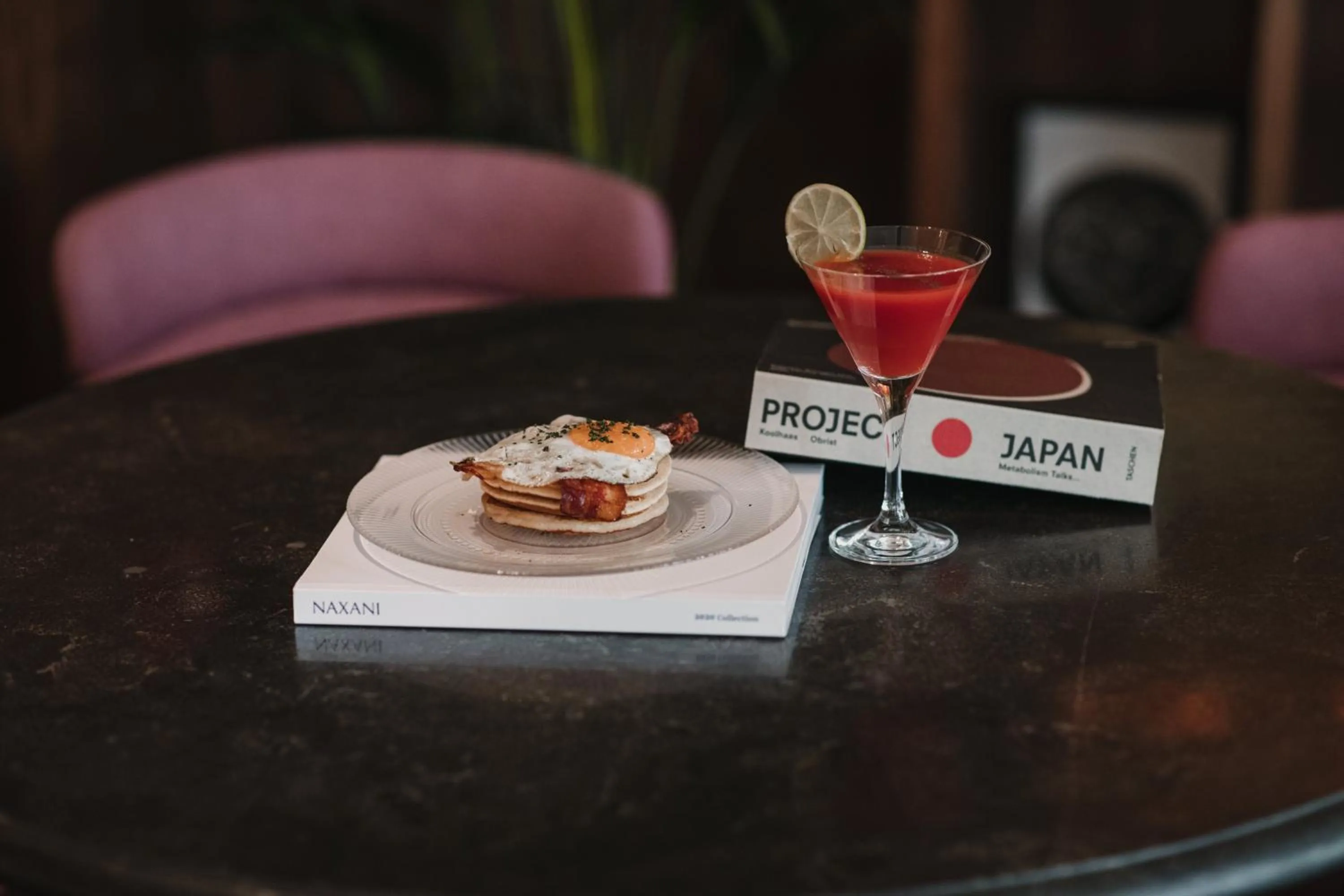 Breakfast in Room Mate Helen Berger Boutique