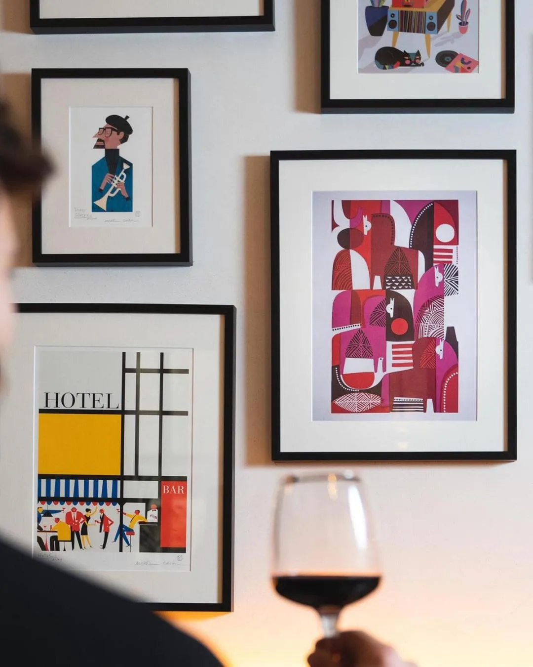 Restaurant/places to eat in Room Mate Helen Berger Boutique