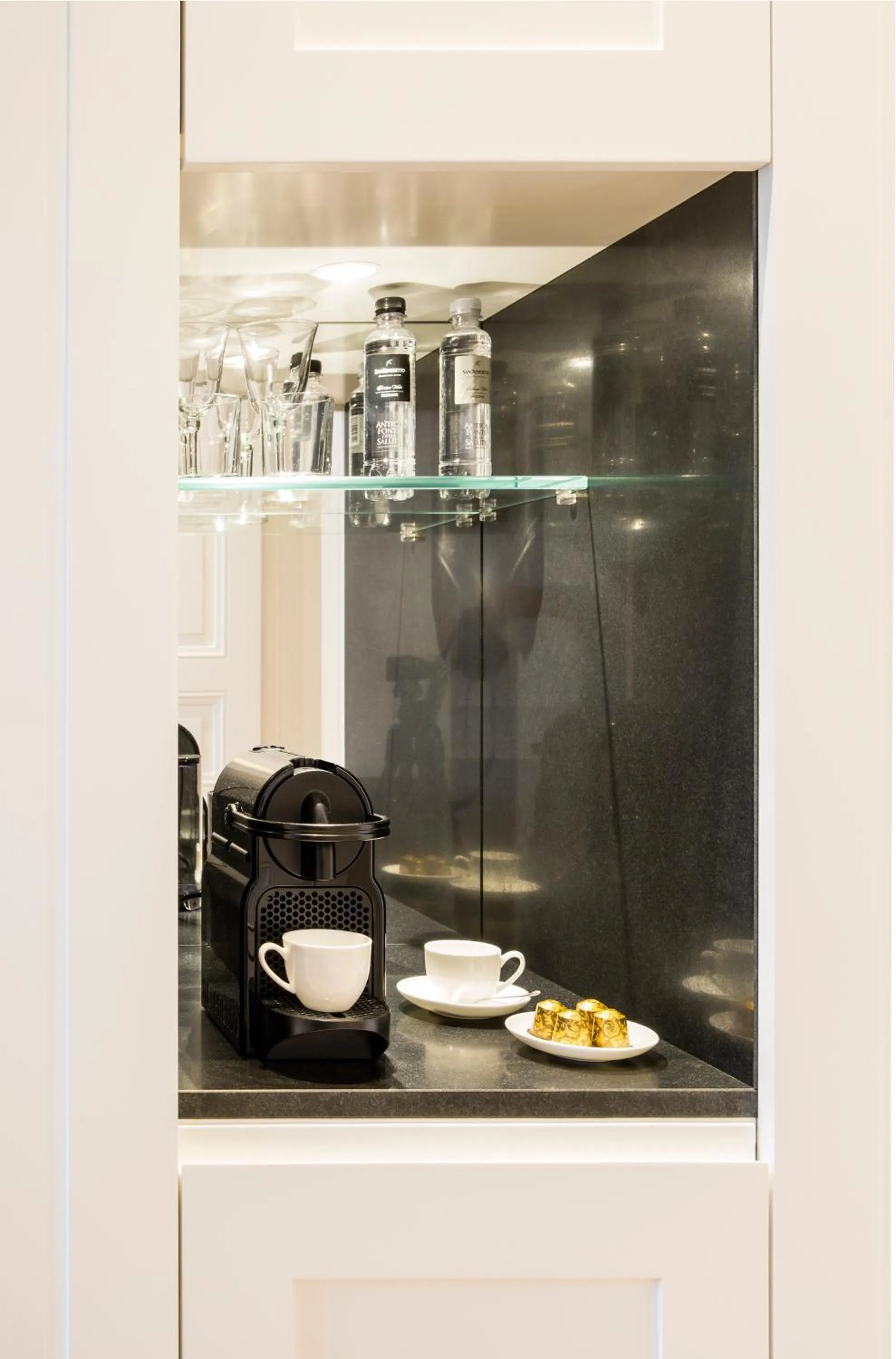 Coffee/tea facilities in Residenza B