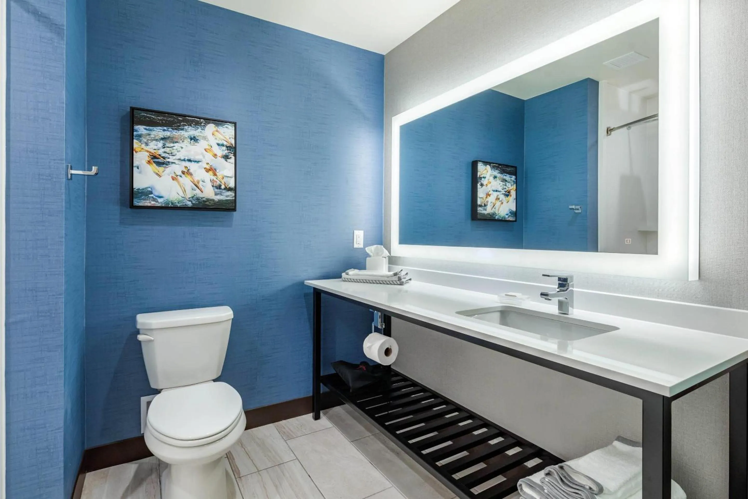 Bedroom in Cambria Hotel Davenport Quad Cities