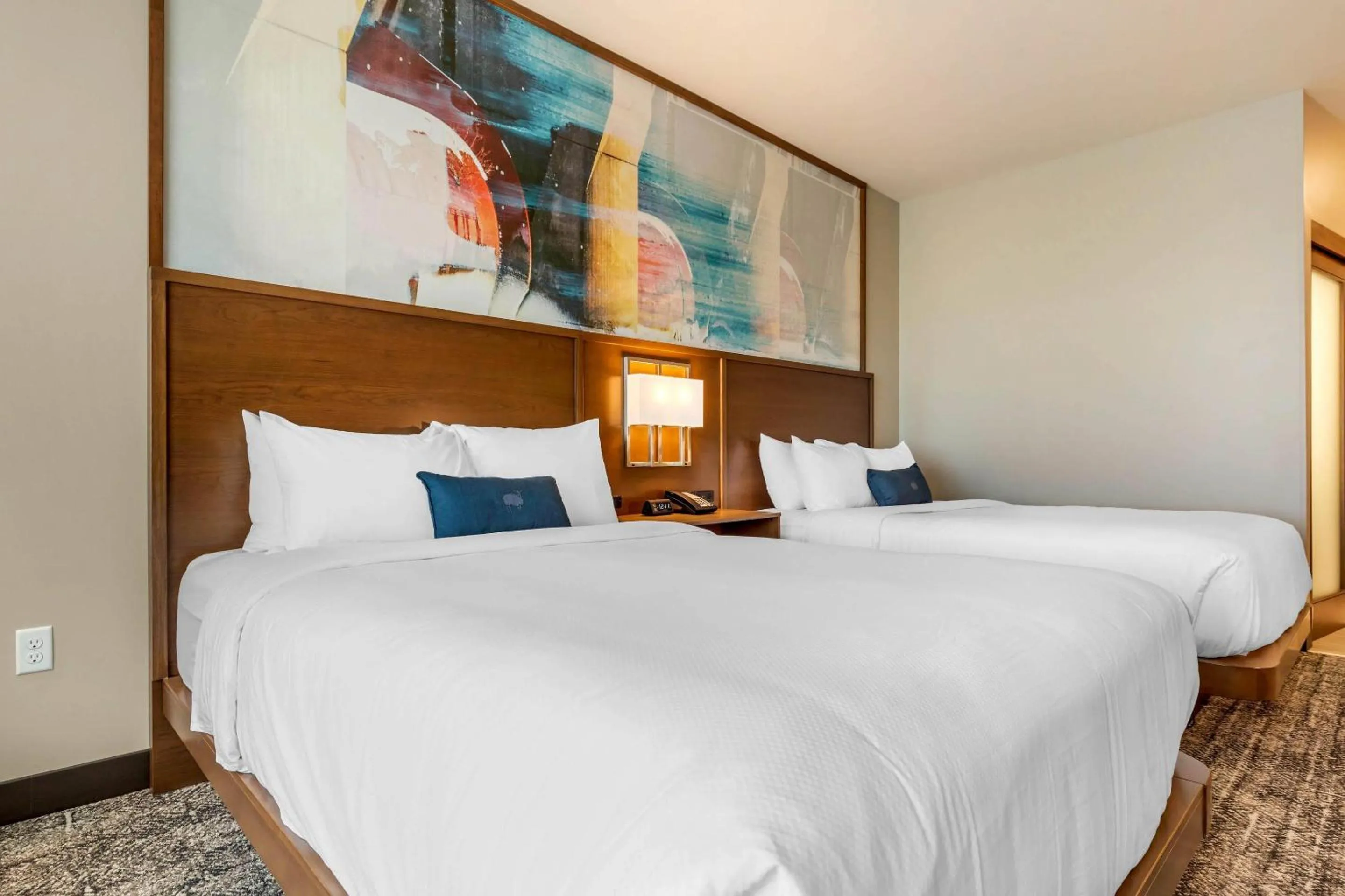 Bedroom, Bed in Cambria Hotel Davenport Quad Cities