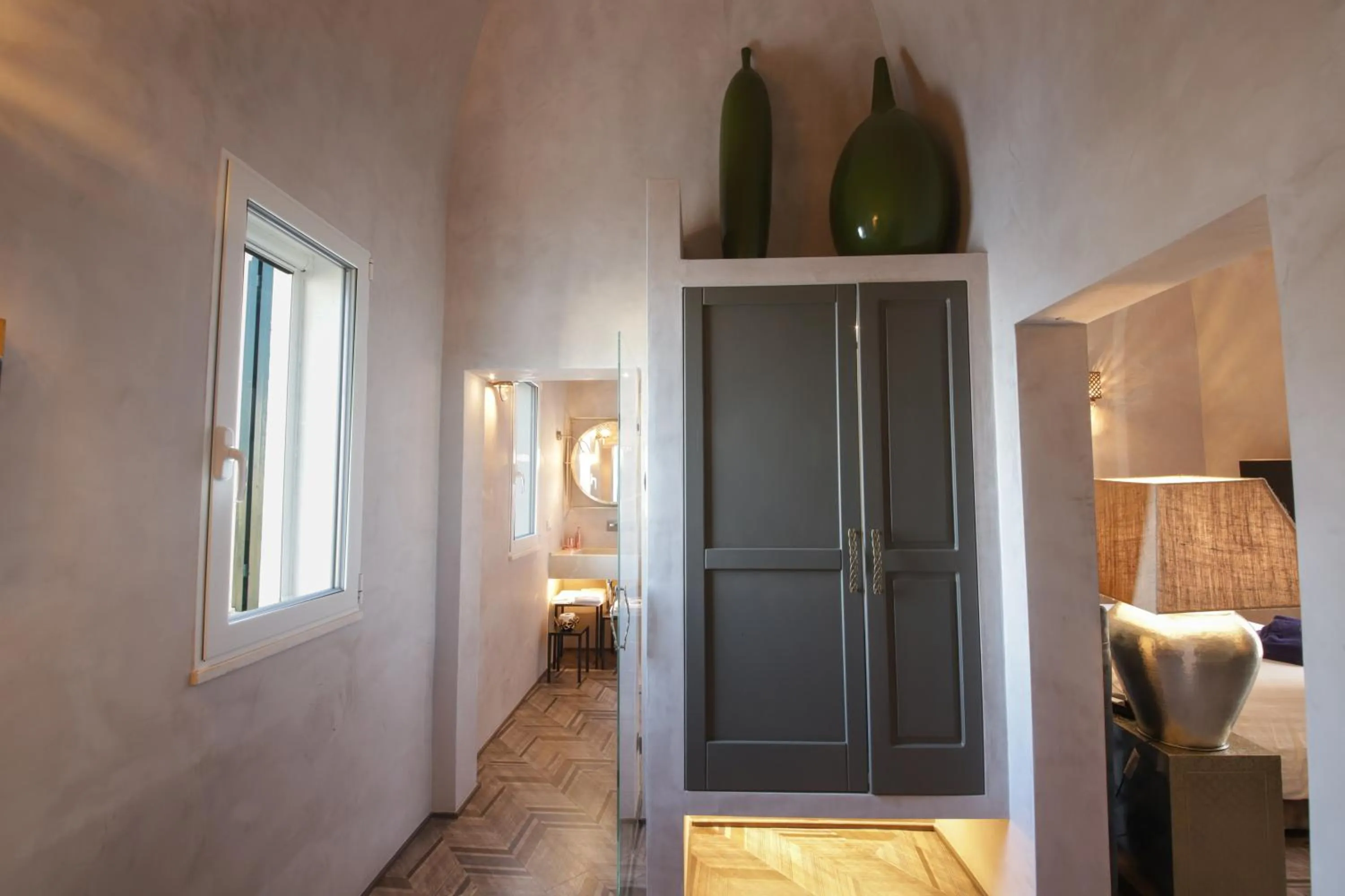 AL CONSOLE LUXURY SUITE