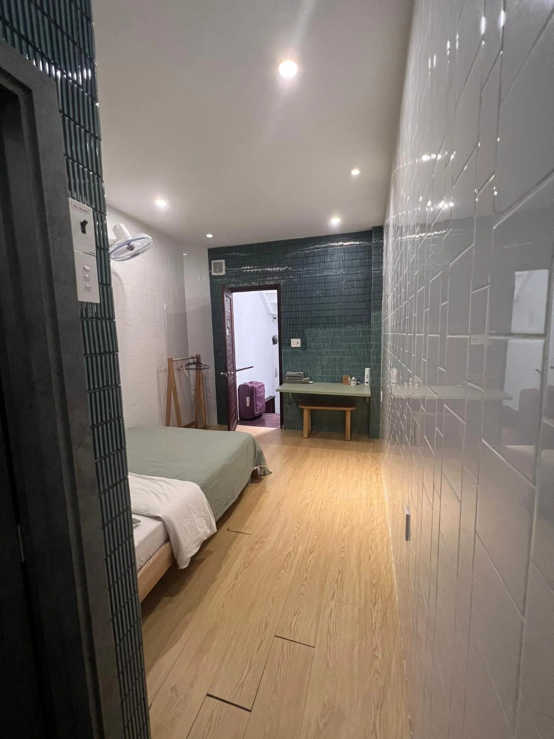 Bed in Meow Hotel & Cafe