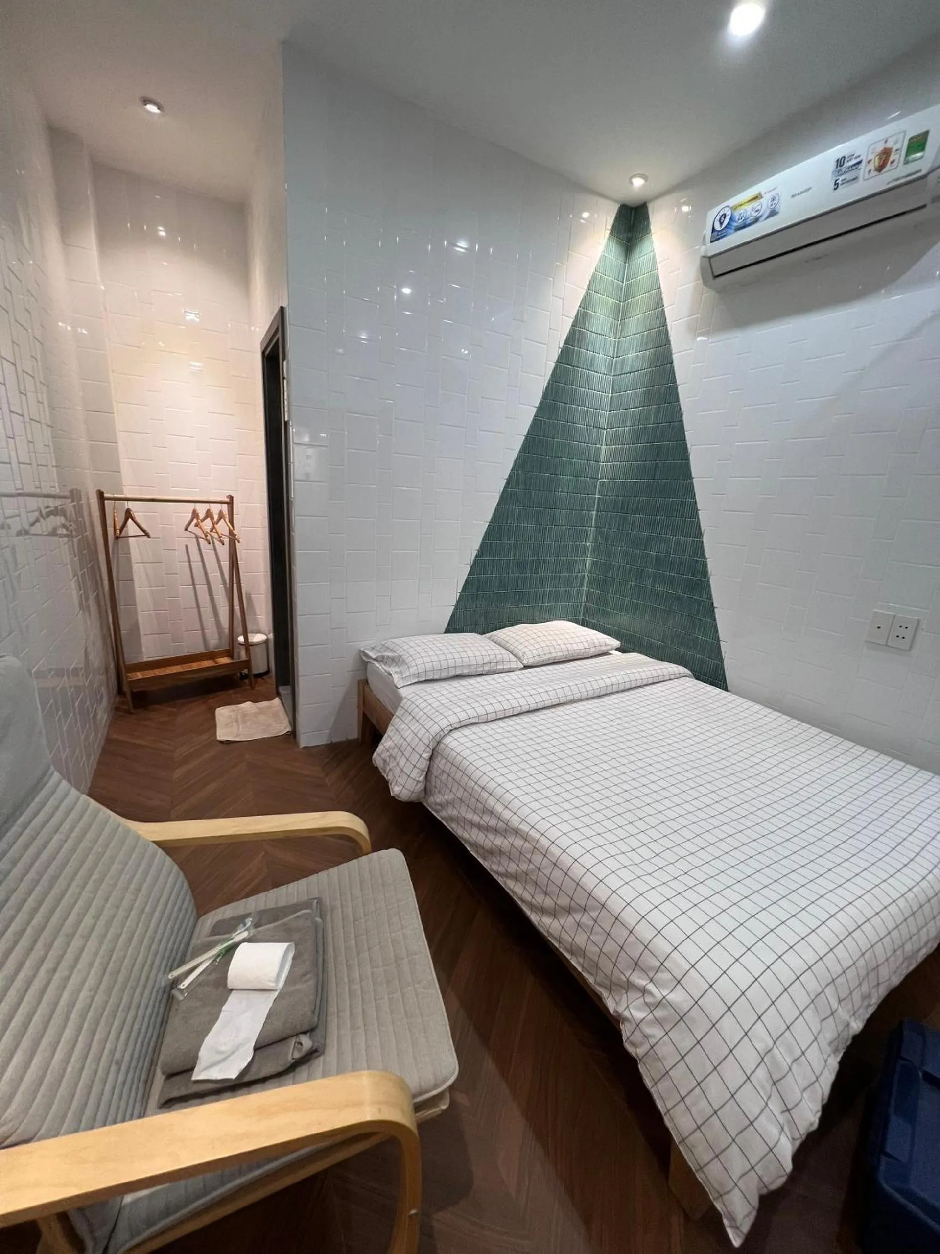 Bed in Meow Hotel & Cafe