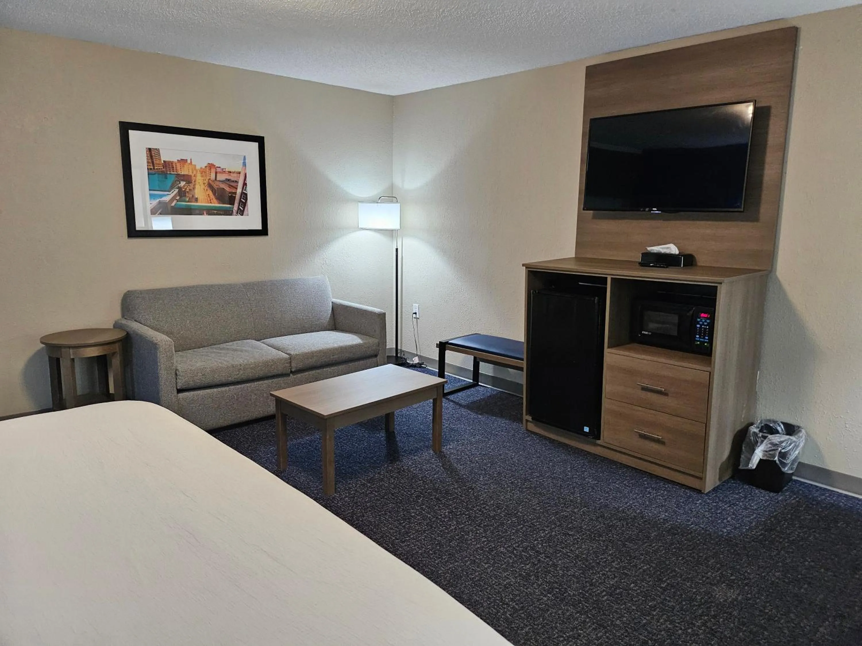 TV and multimedia, Bed in Baymont by Wyndham Davenport