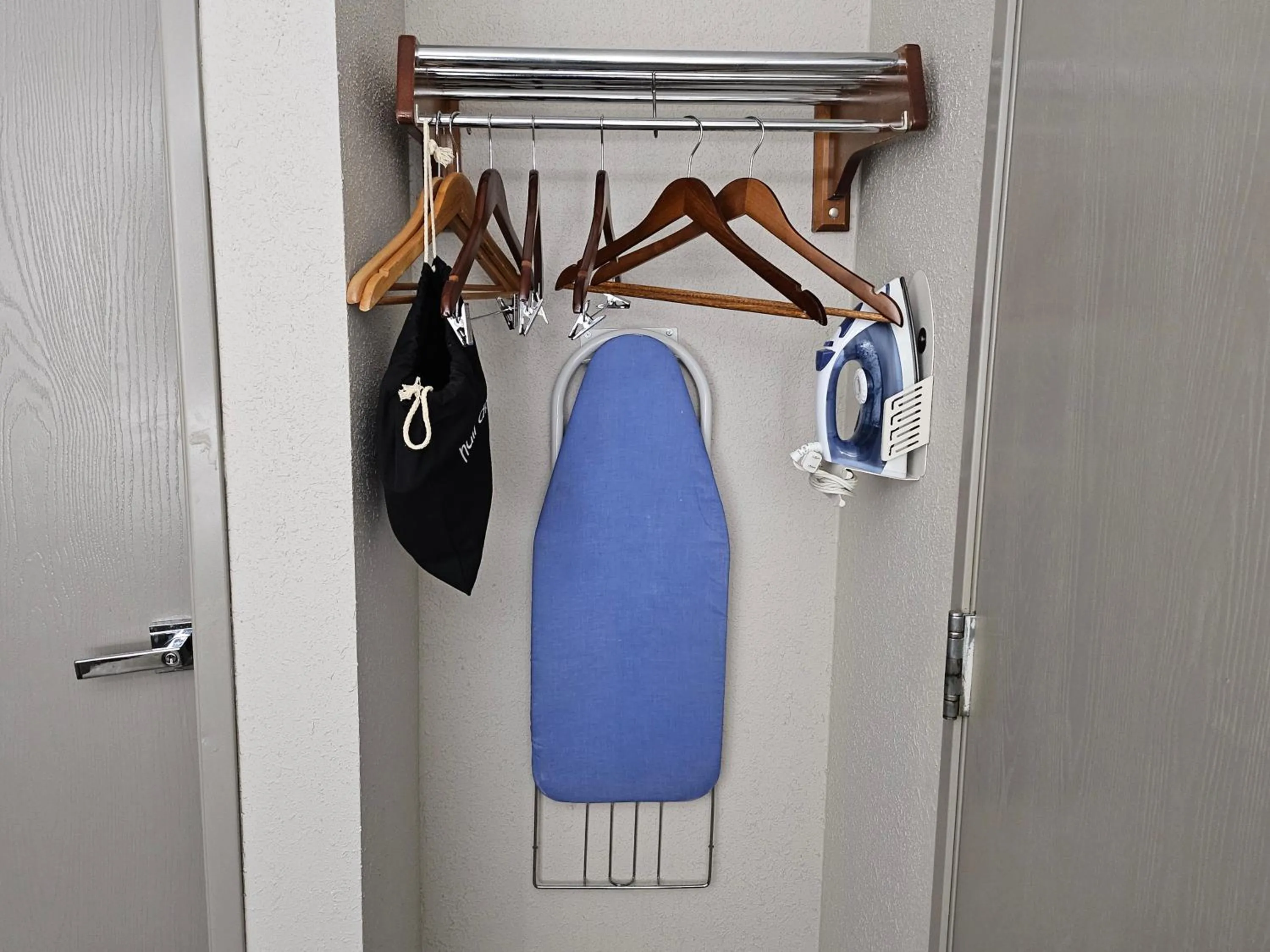 Bedroom in Baymont by Wyndham Davenport