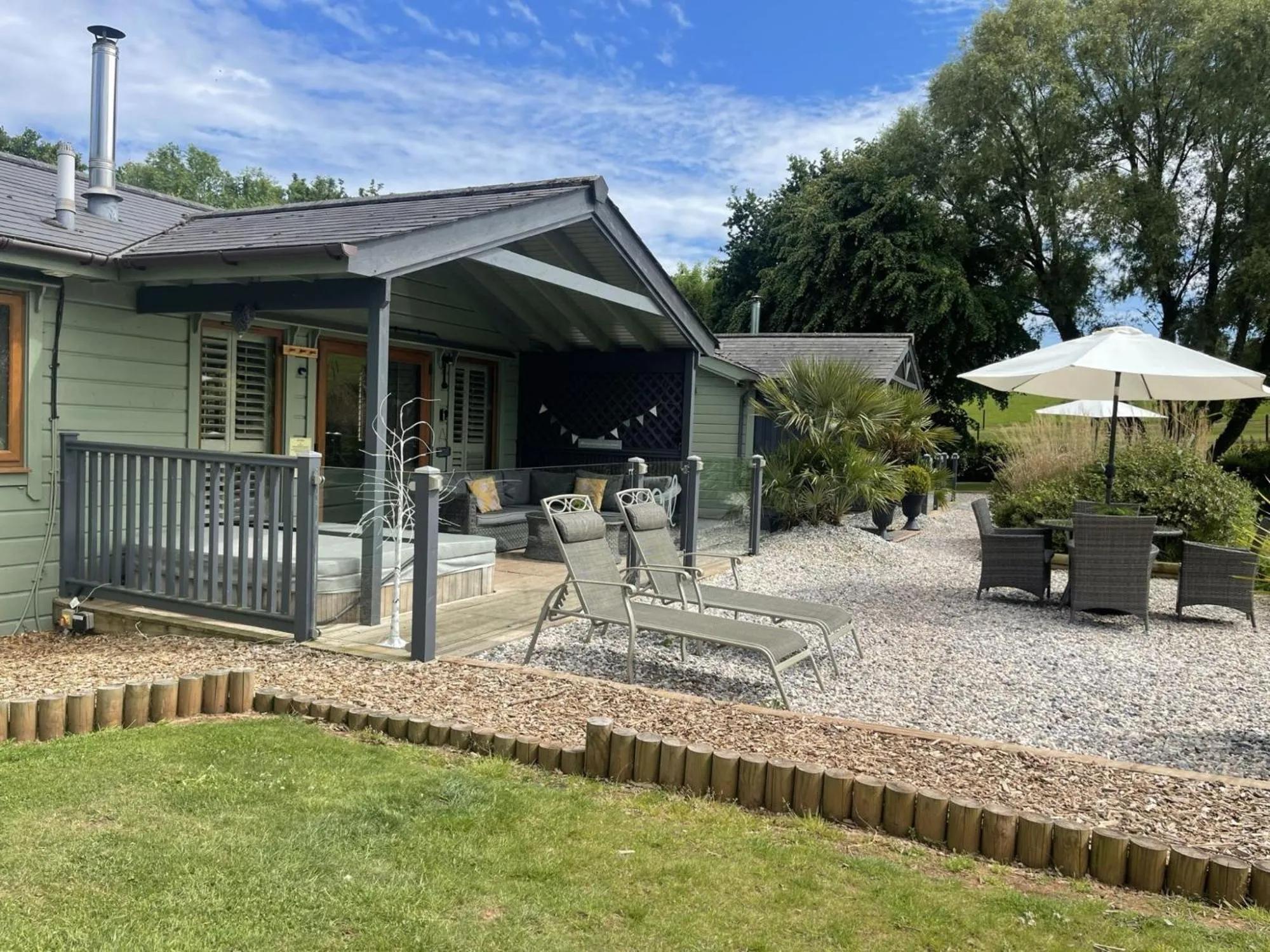 Property building in Kingfisher Lodge, South View Lodges, Exeter