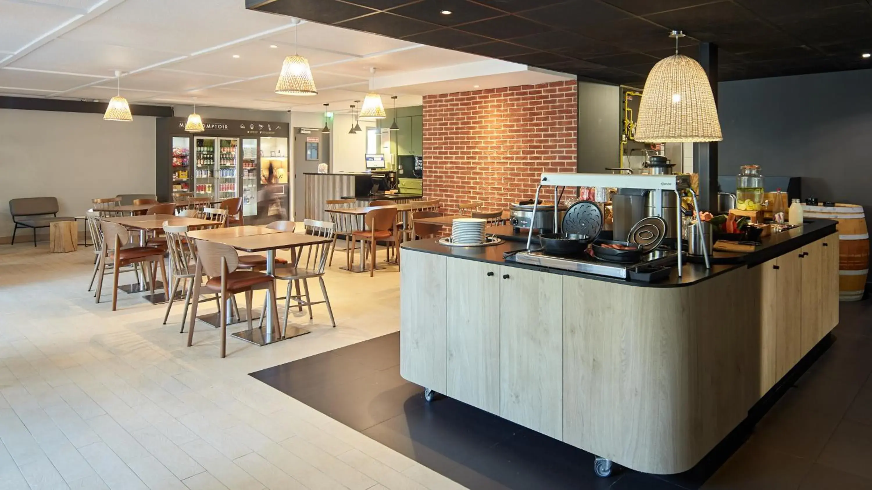 Restaurant/places to eat in Campanile NATURE - Cergy Pontoise Restaurant/places to eat in Campanile NATURE - Cergy Pontoise