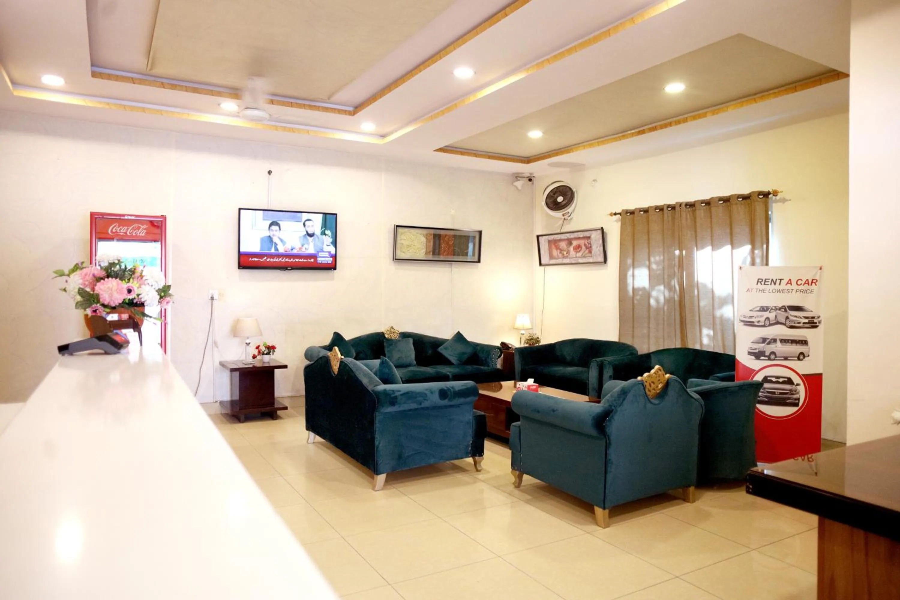 Lobby or reception in Royalton Inn Hotel - Gulberg