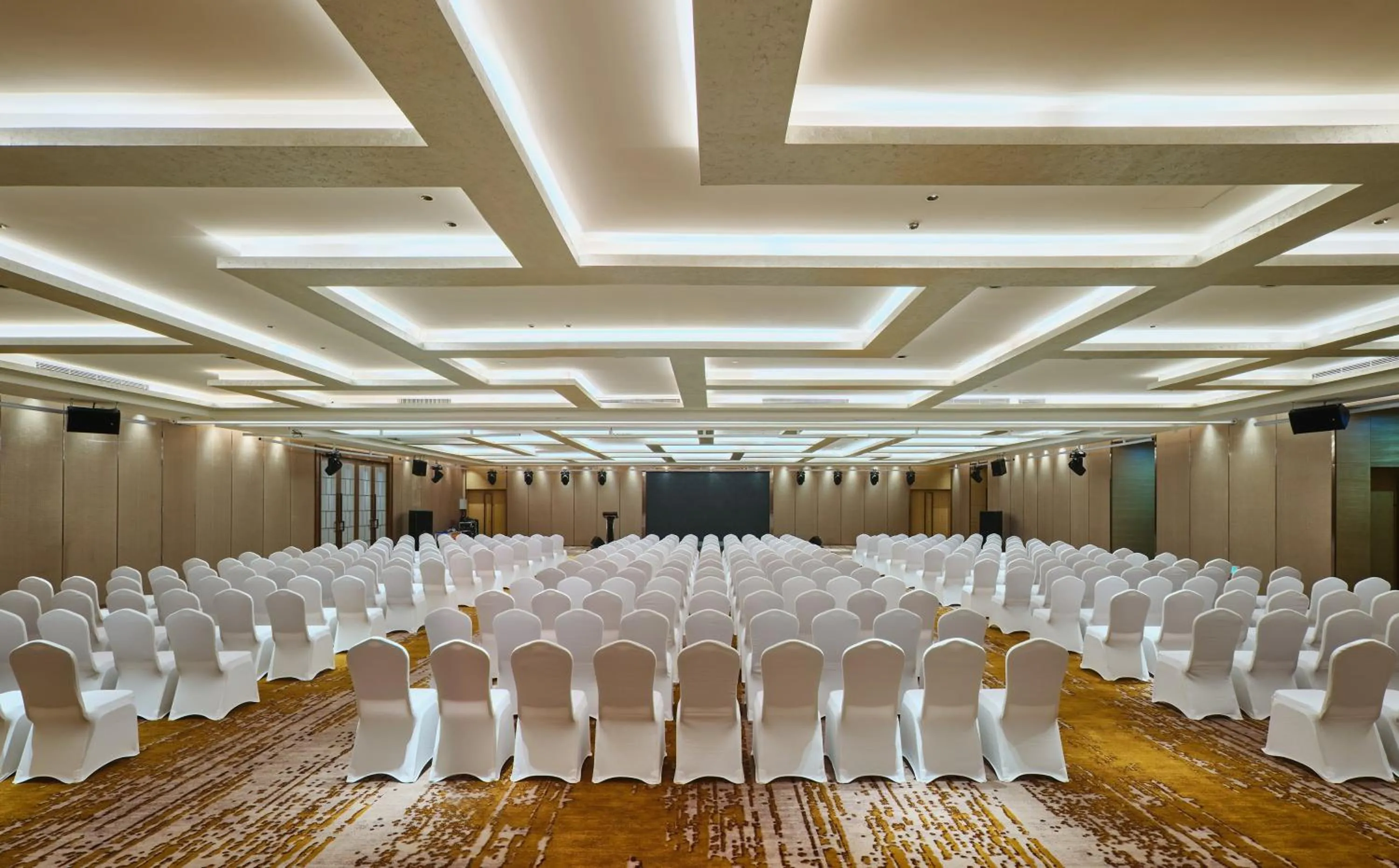 Banquet/Function facilities in Crowne Plaza Nanning City Center by IHG