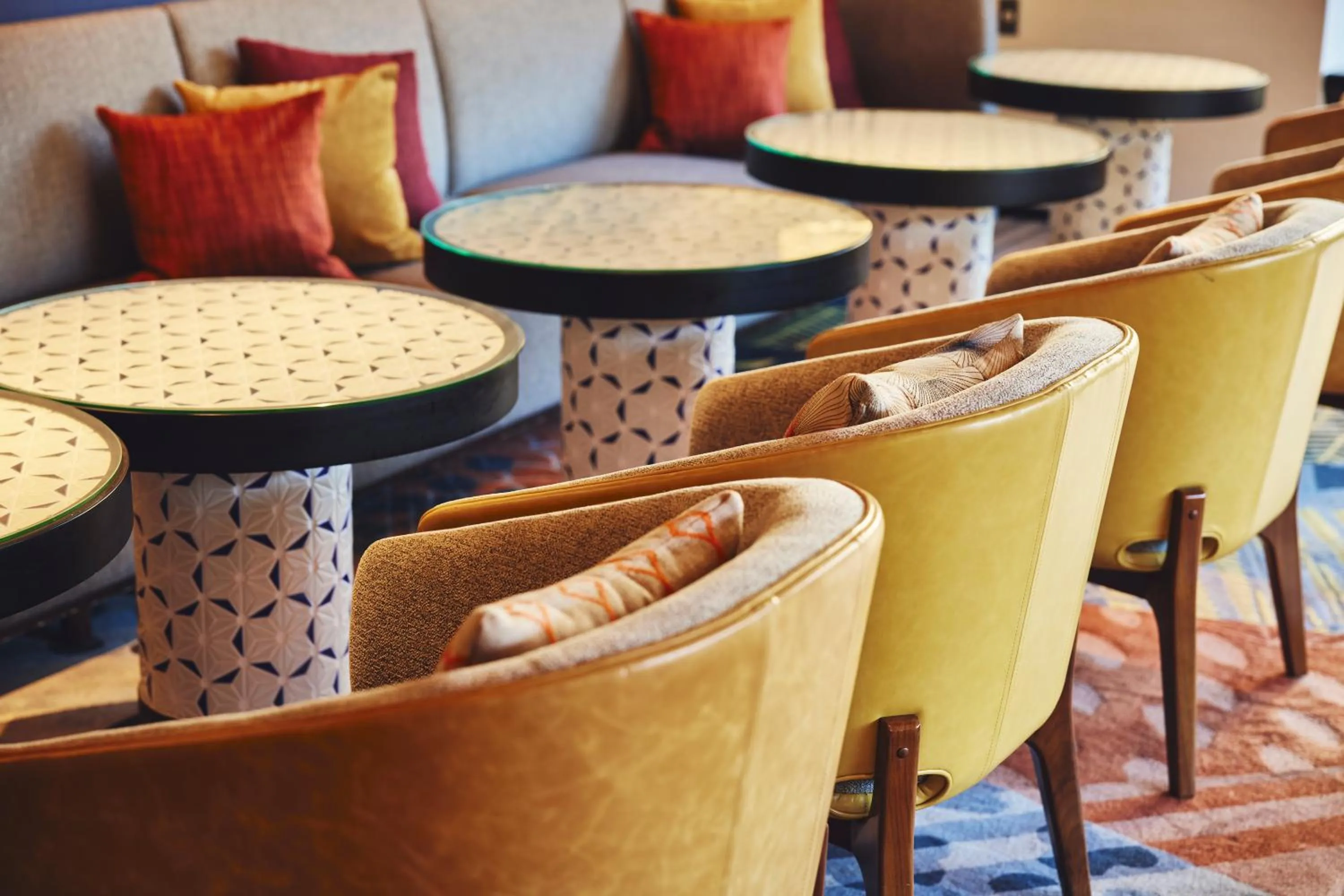 Lounge or bar in Hotel Indigo Hakone Gora by IHG