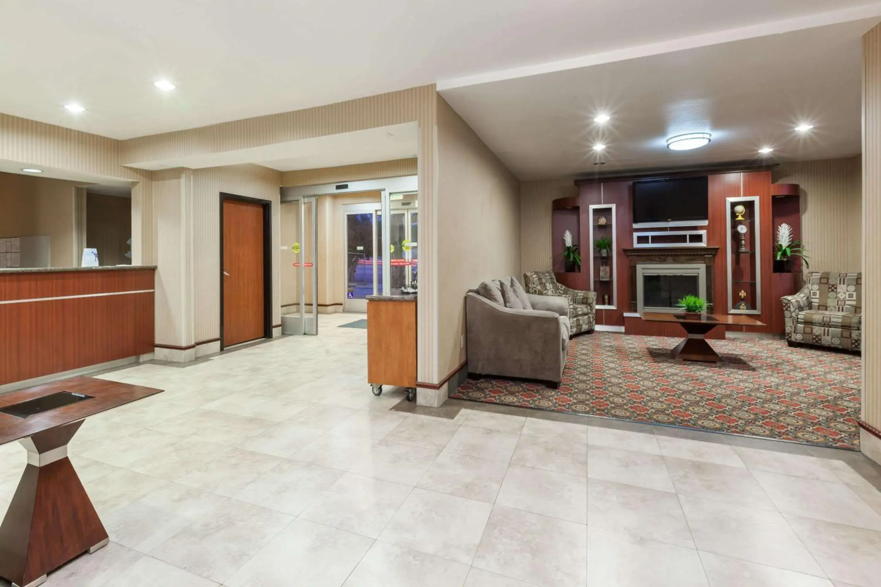 Lobby or reception in Travelodge by Wyndham Sylmar CA Lobby or reception in Travelodge by Wyndham Sylmar CA