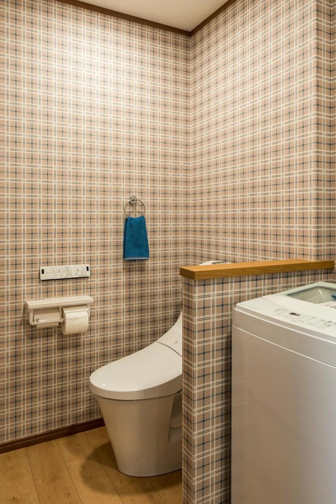 Toilet in KAMAKURA DEL COSTA