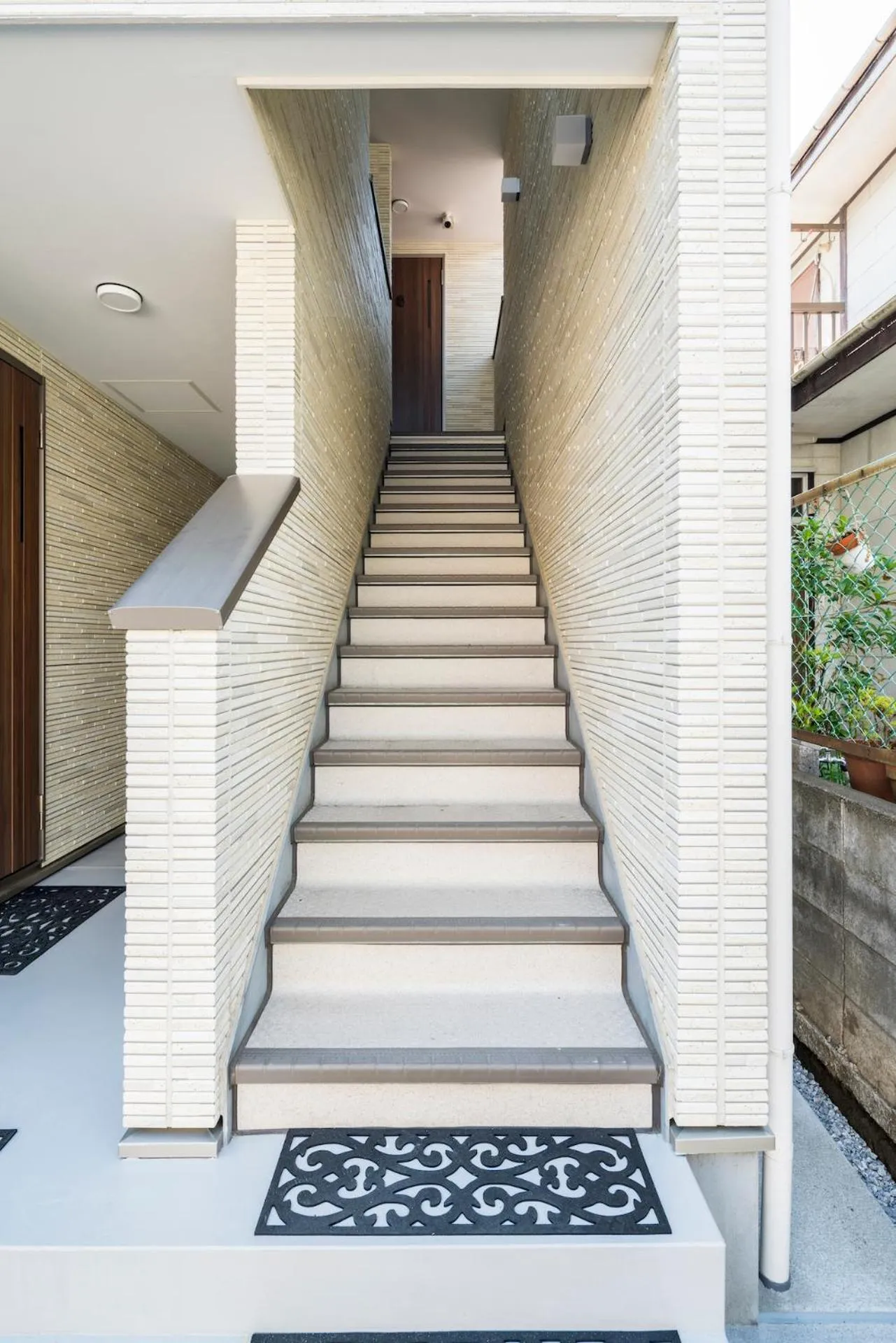 Property building in KAMAKURA DEL COSTA