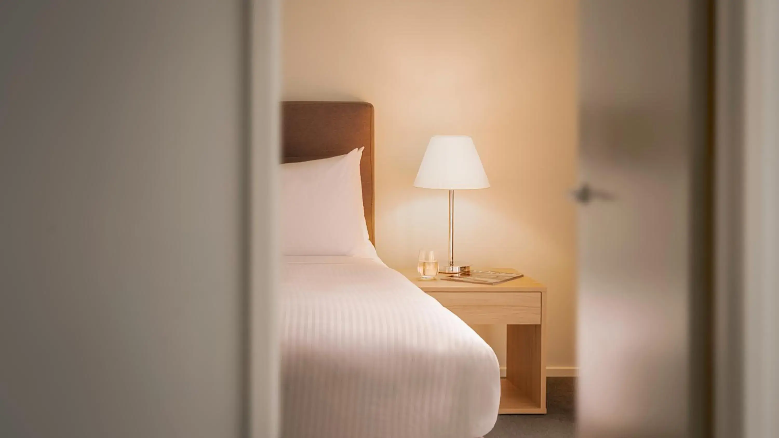 Property building, Bed in Crowne Plaza Residences Port Moresby by IHG Property building, Bed in Crowne Plaza Residences Port Moresby by IHG