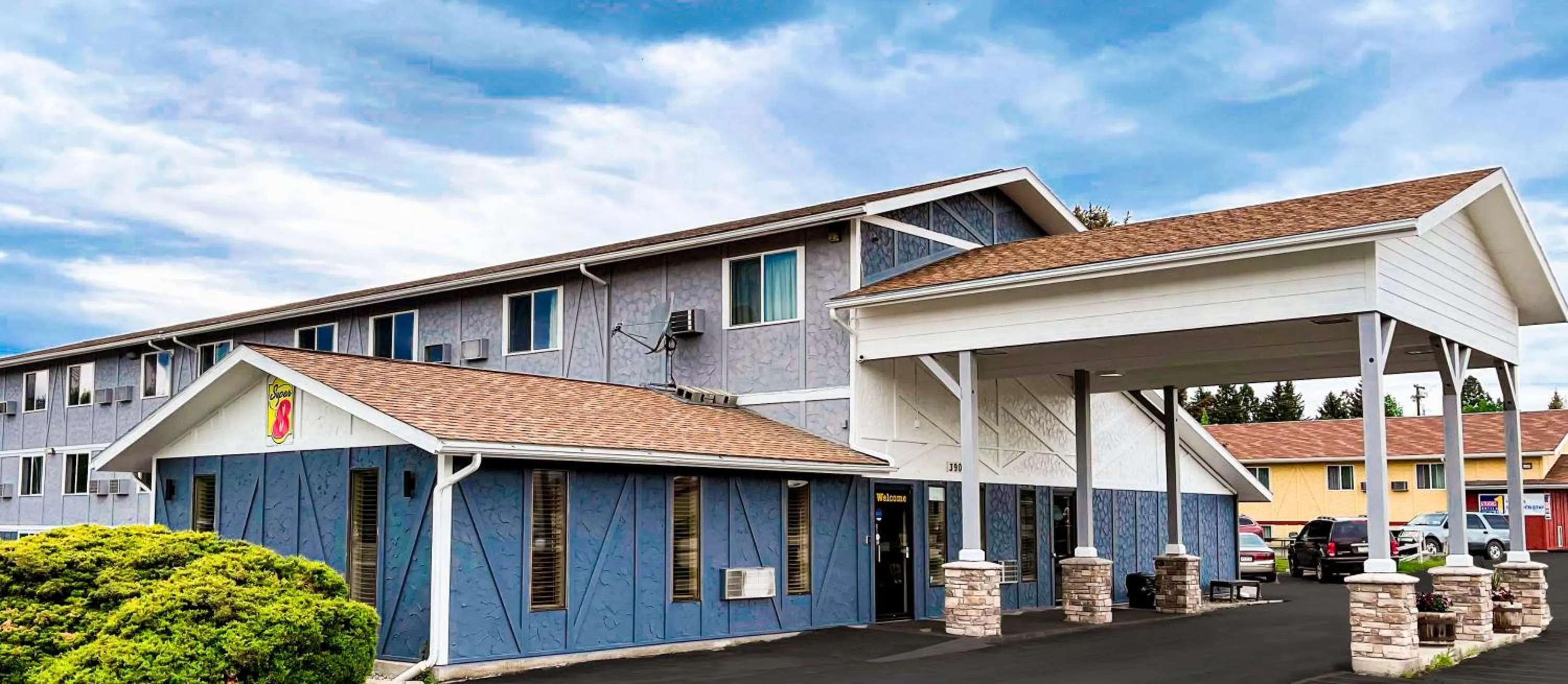 Property building in Super 8 by Wyndham Missoula/Brooks Street