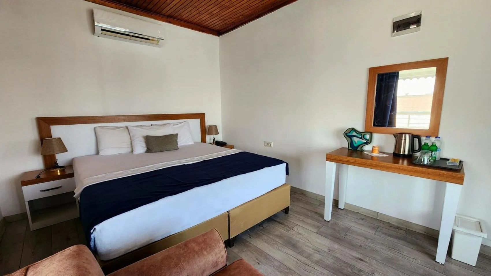 Bedroom, Bed in Karden Otel