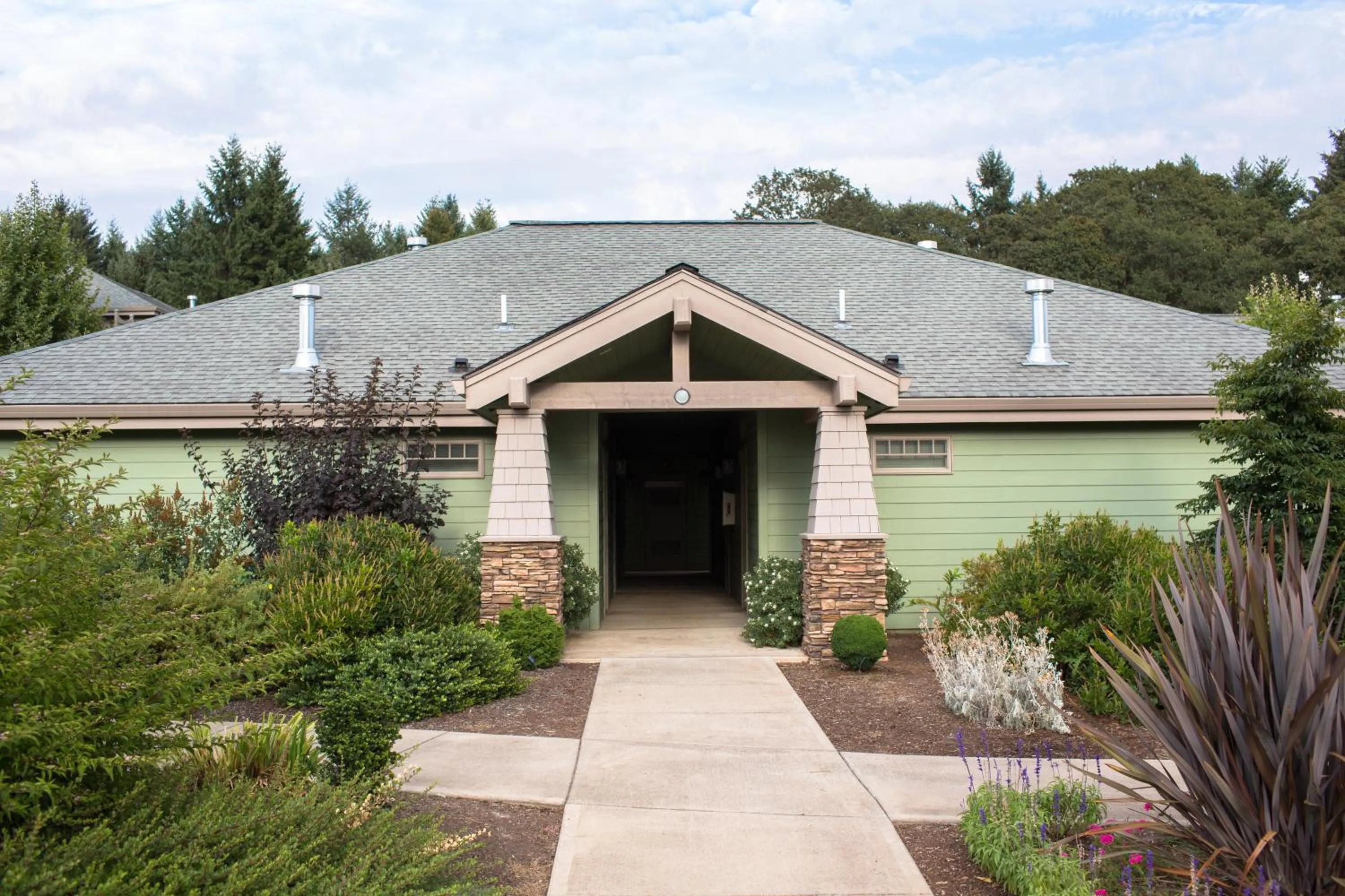 Other in Oregon Garden Resort