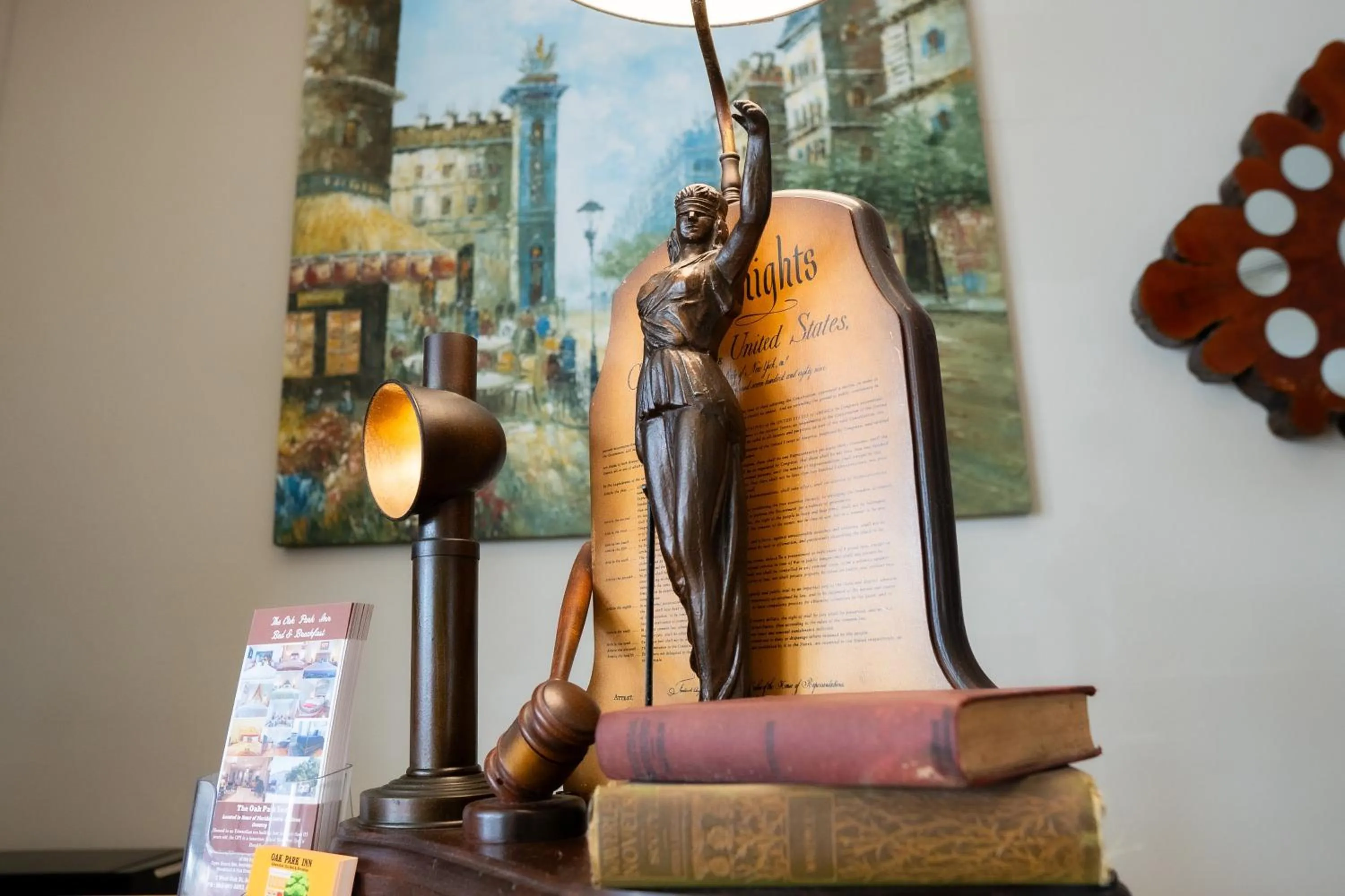 hair dresser in Oak Tree Hotel