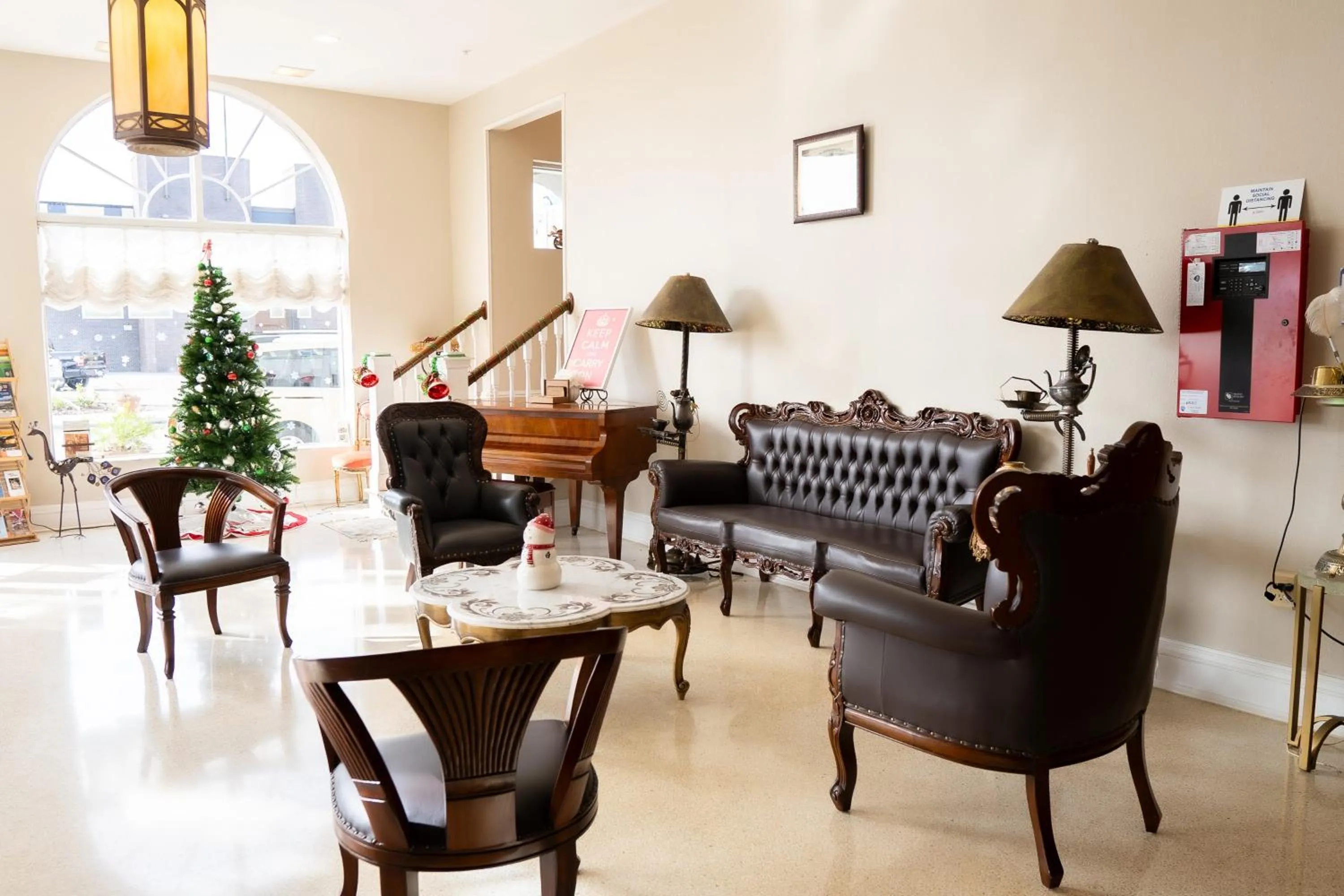 Lobby or reception in Oak Tree Hotel