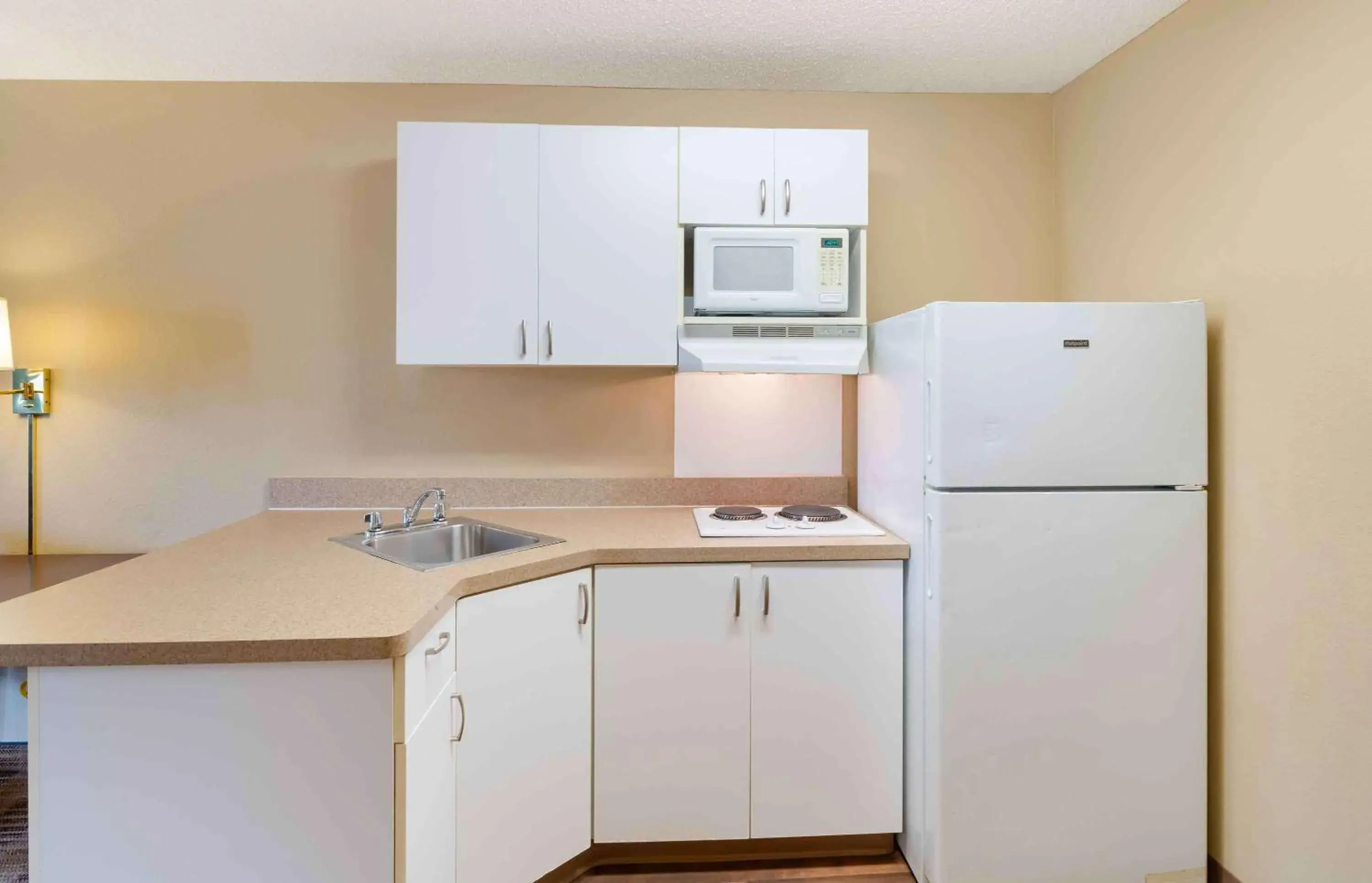 Bedroom in Extended Stay America Suites - Fairfield - Napa Valley Bedroom in Extended Stay America Suites - Fairfield - Napa Valley