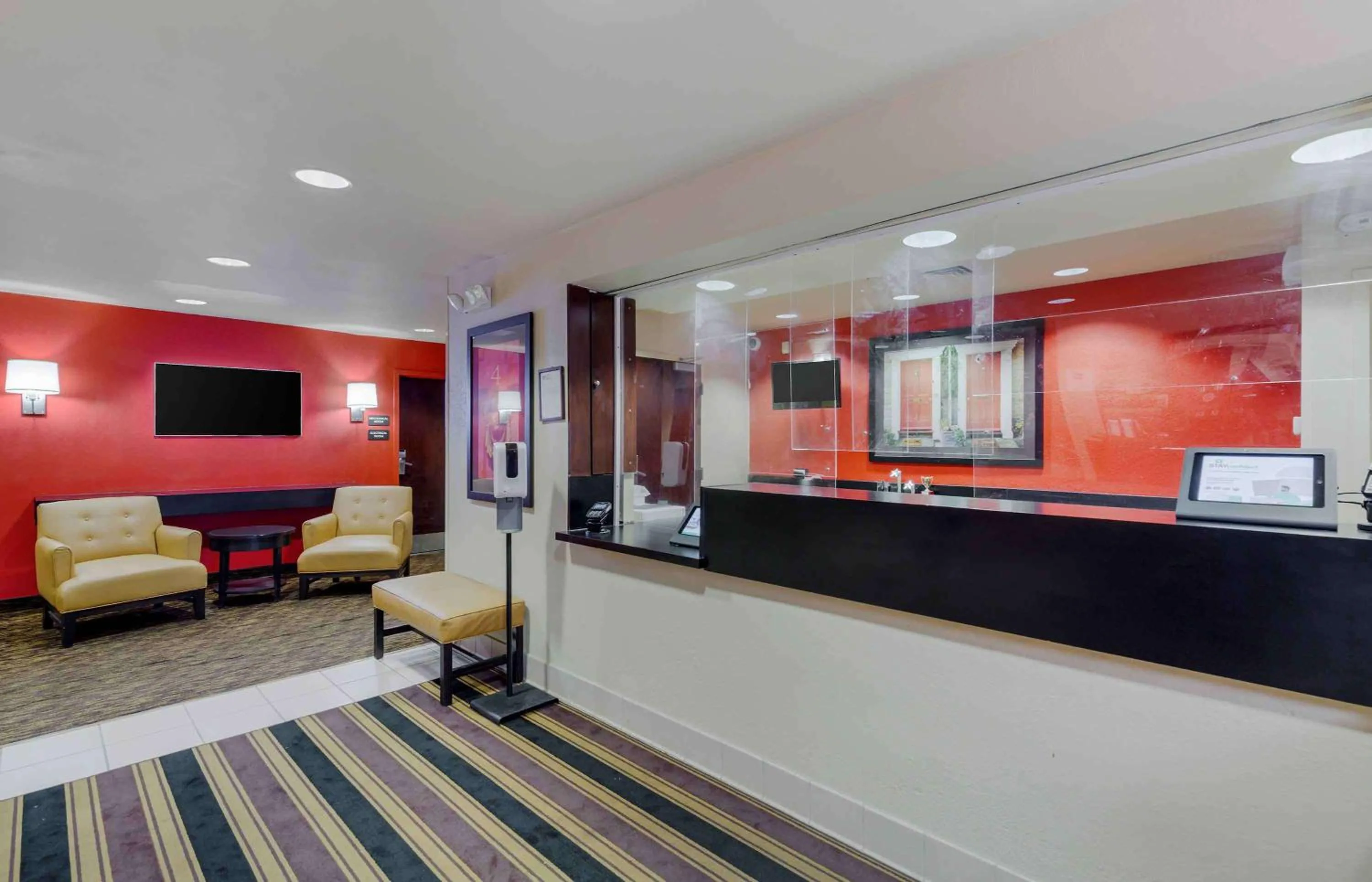 Lobby or reception in Extended Stay America Suites - Washington DC Germantown Milestone