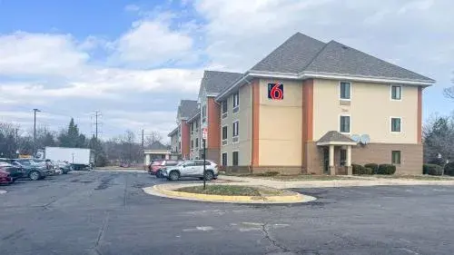 Studio 6 Chantilly VA Washington Dulles Airport Studio 6 Chantilly VA Washington Dulles Airport