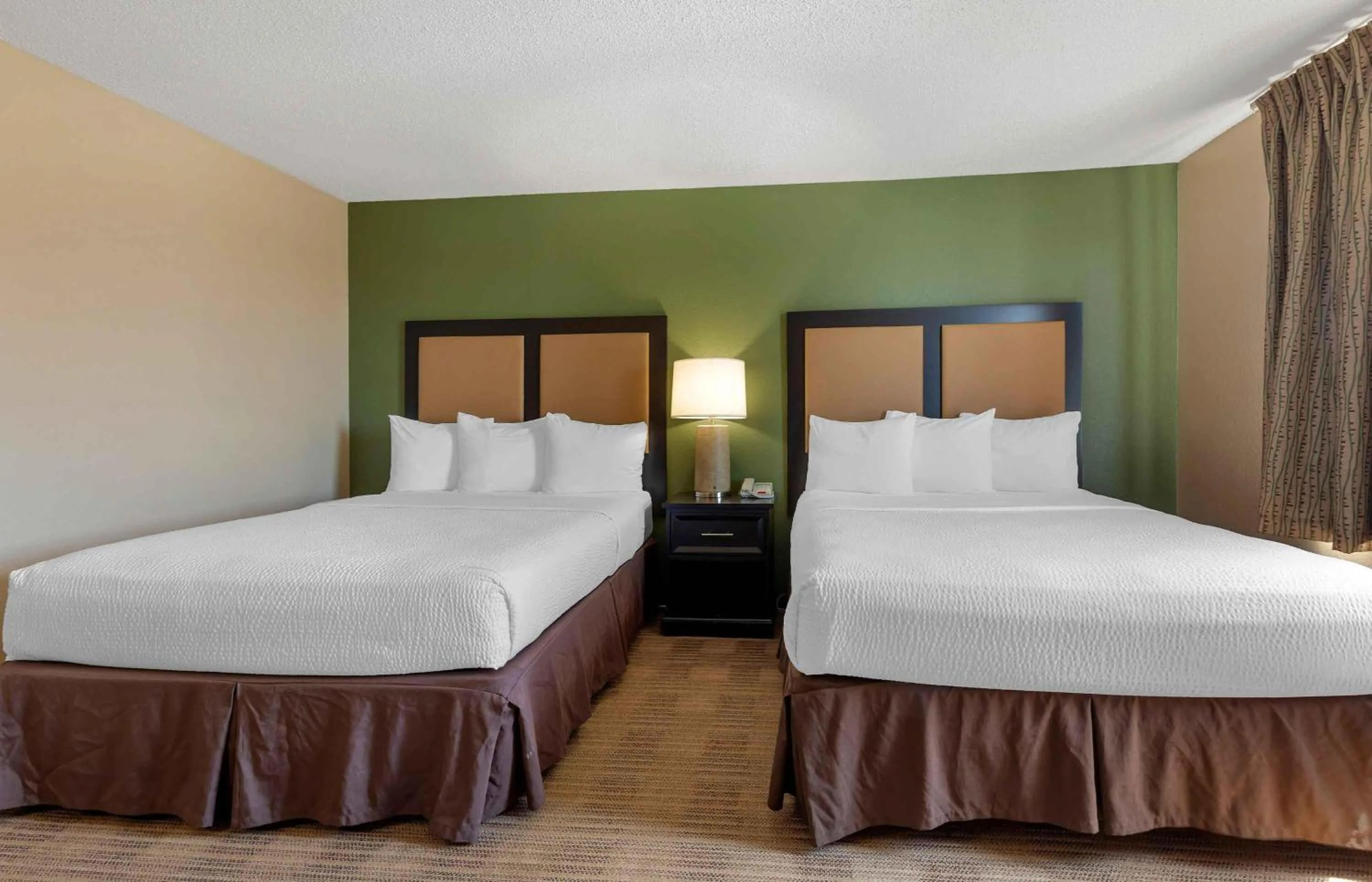 Bedroom, Bed in Extended Stay America Select Suites - Houston - Willowbrook - HWY 249