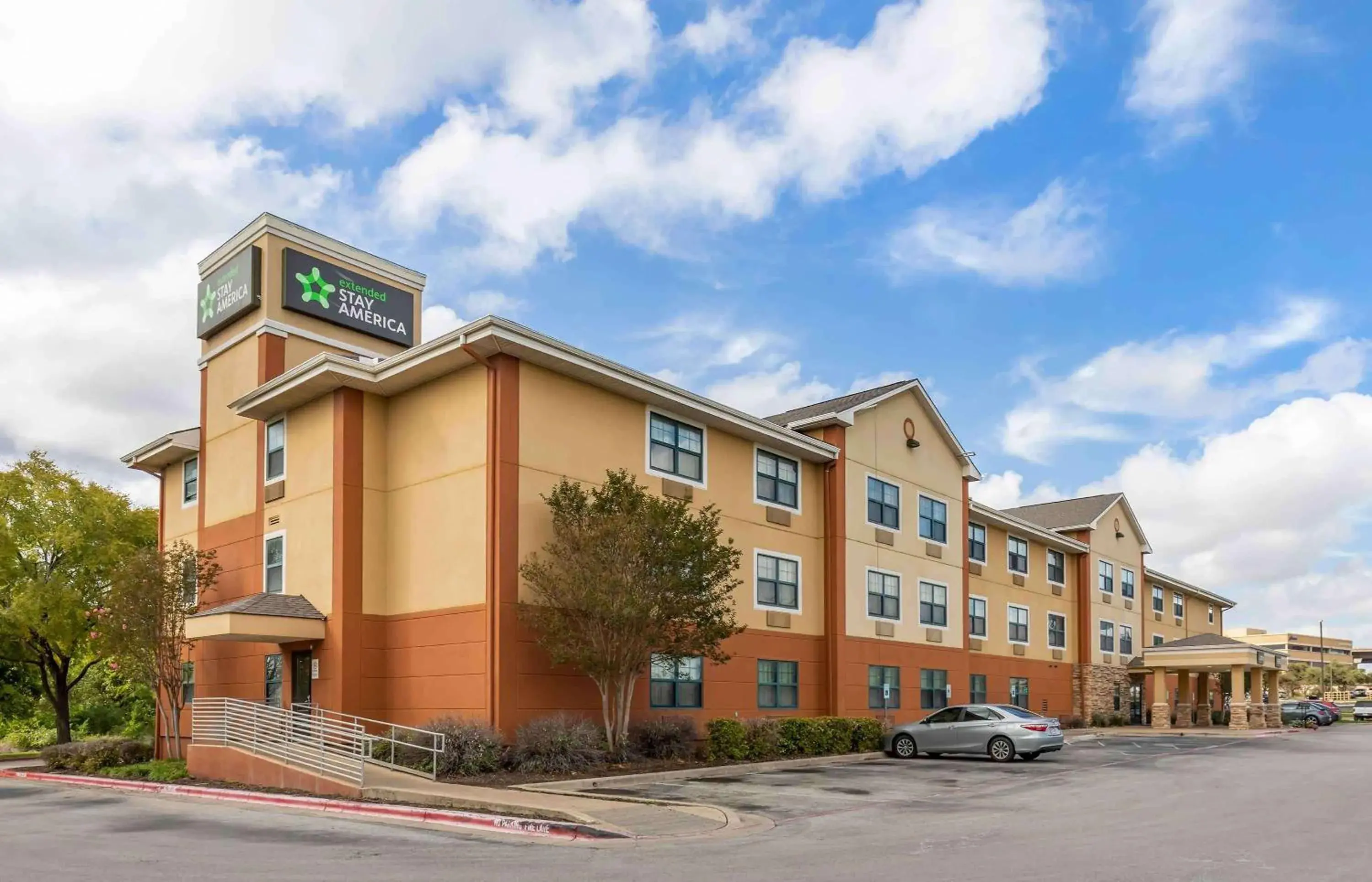 Property building in Extended Stay America Suites - Austin - Round Rock - South Property building in Extended Stay America Suites - Austin - Round Rock - South