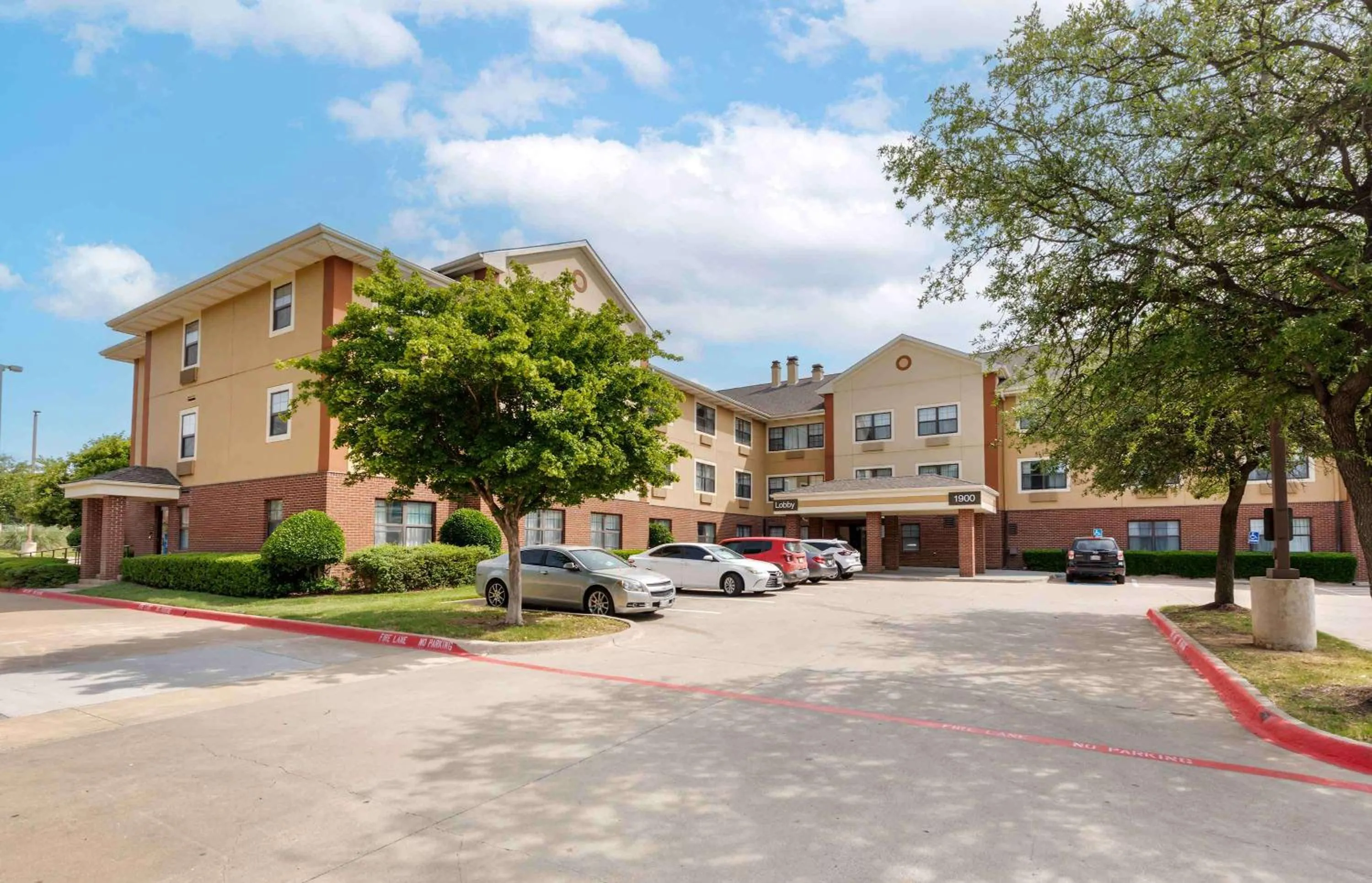 Property building in Extended Stay America Select Suites - Dallas - Lewisville