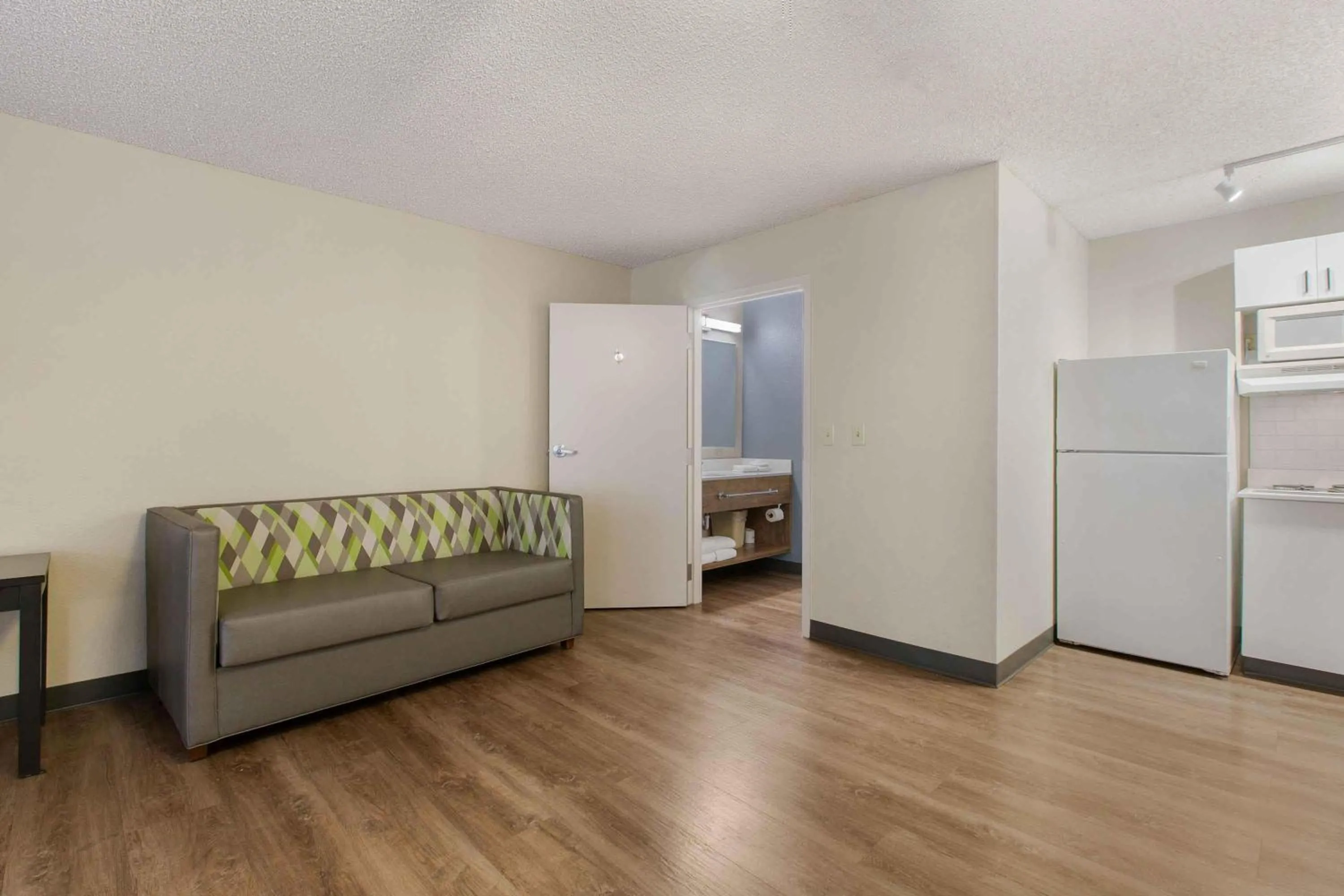 Bedroom in Extended Stay America Suites - Washington, DC - Alexandria - Landmark