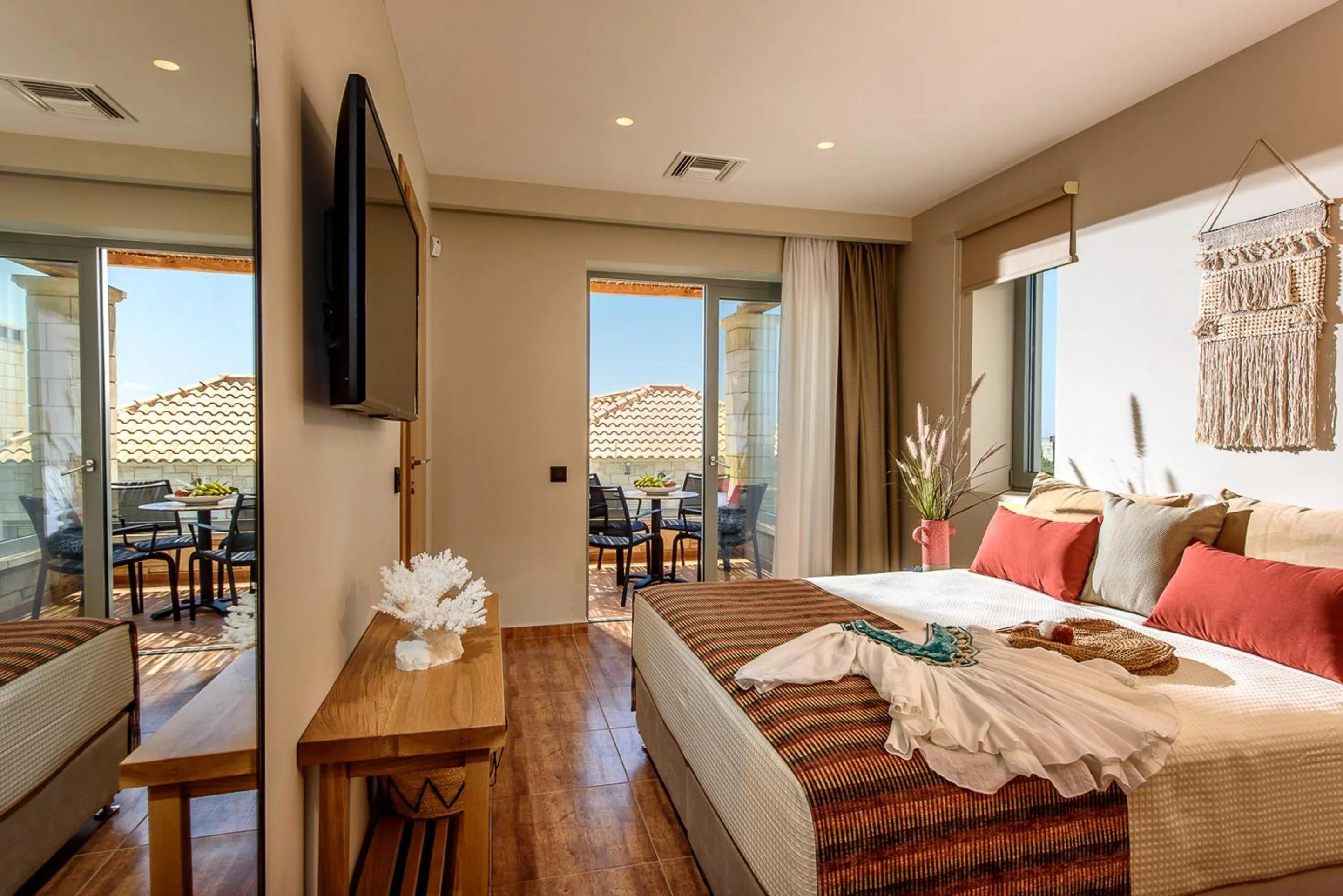 Bedroom, Bed in Caldera Theros Villas