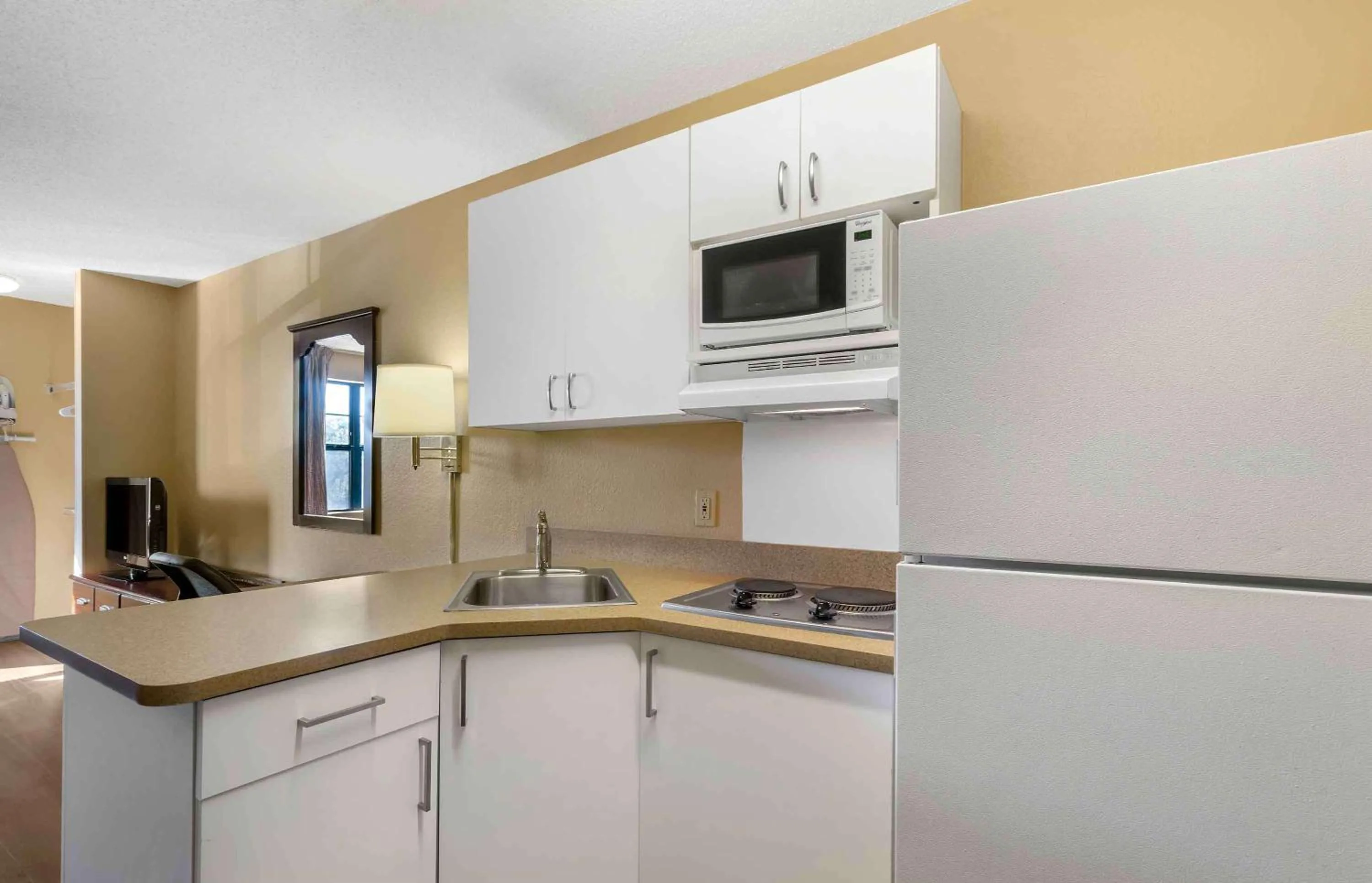 Bedroom in Extended Stay America Suites - St Petersburg - Clearwater - Executive Dr