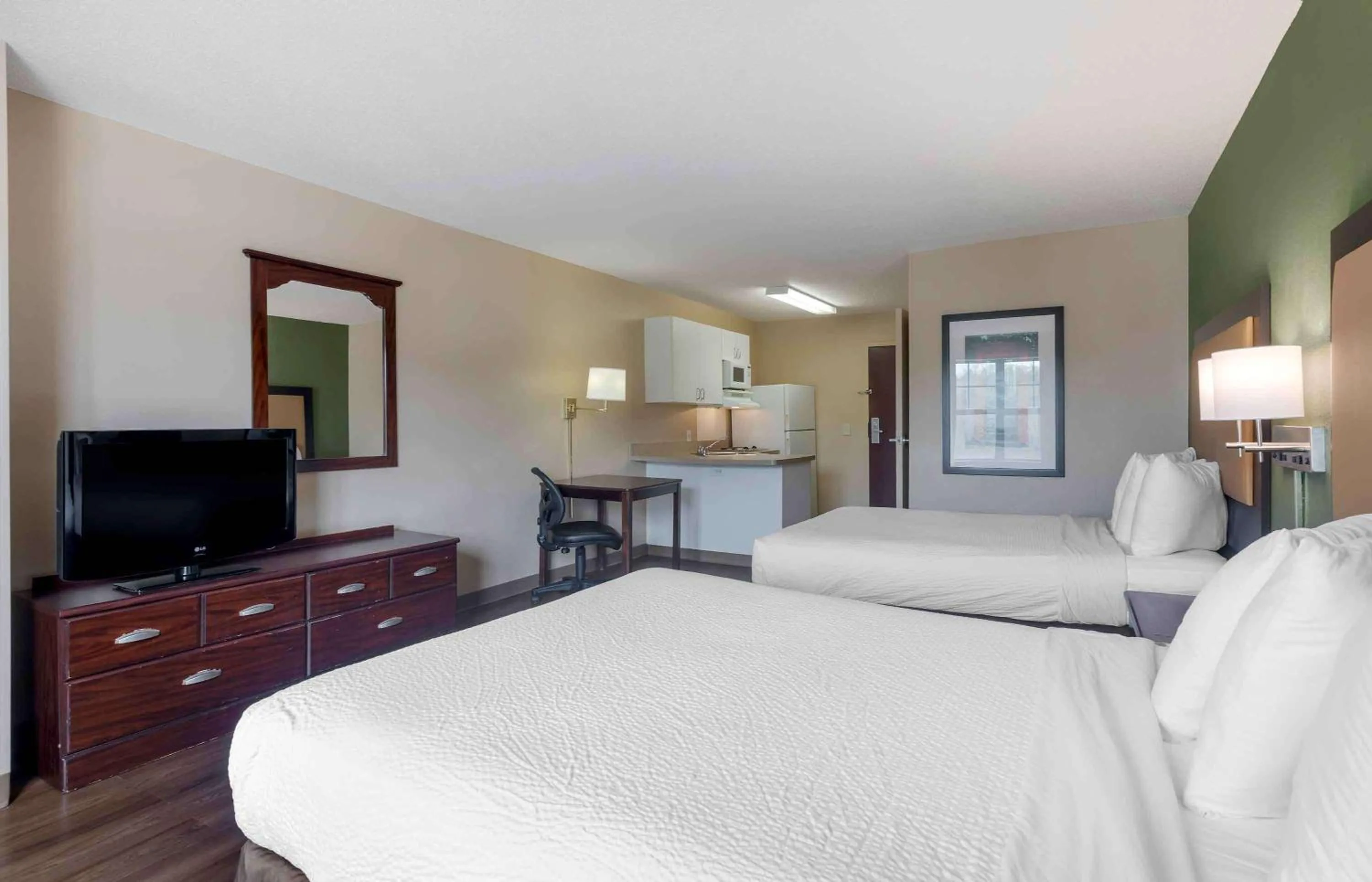 Bedroom, Bed in Extended Stay America Select Suites - Atlanta - Clairmont